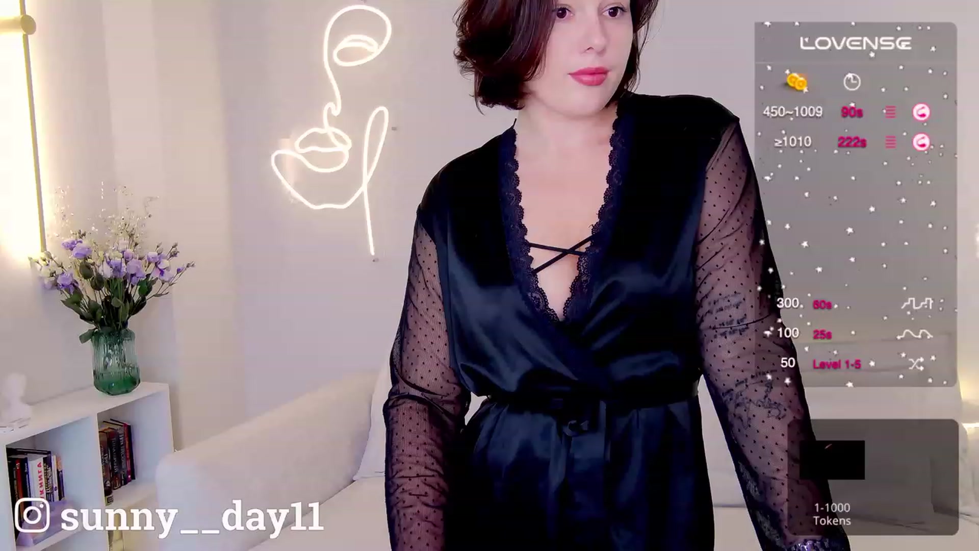 Gallery image thumbnail from sunny__day1's myfreecams stream on, 10/19/2023, 10:37 image 13 of 20
