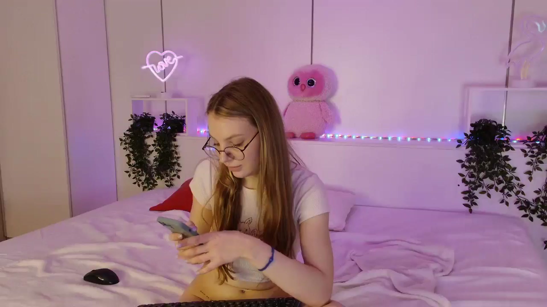Gallery image thumbnail from sunshineEva_'s myfreecams stream on, 12/29/2024, 12:08 image 11 of 20
