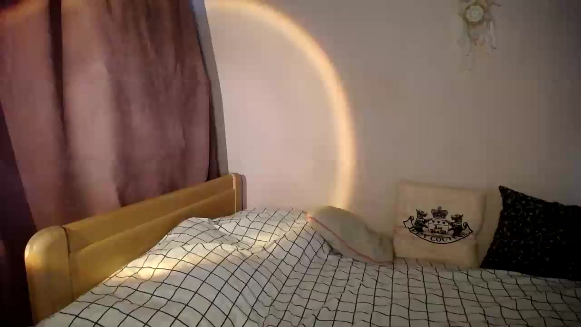 Gallery image thumbnail from sunshineEva_'s myfreecams stream on, 07/22/2026, 17:07 image 18 of 20