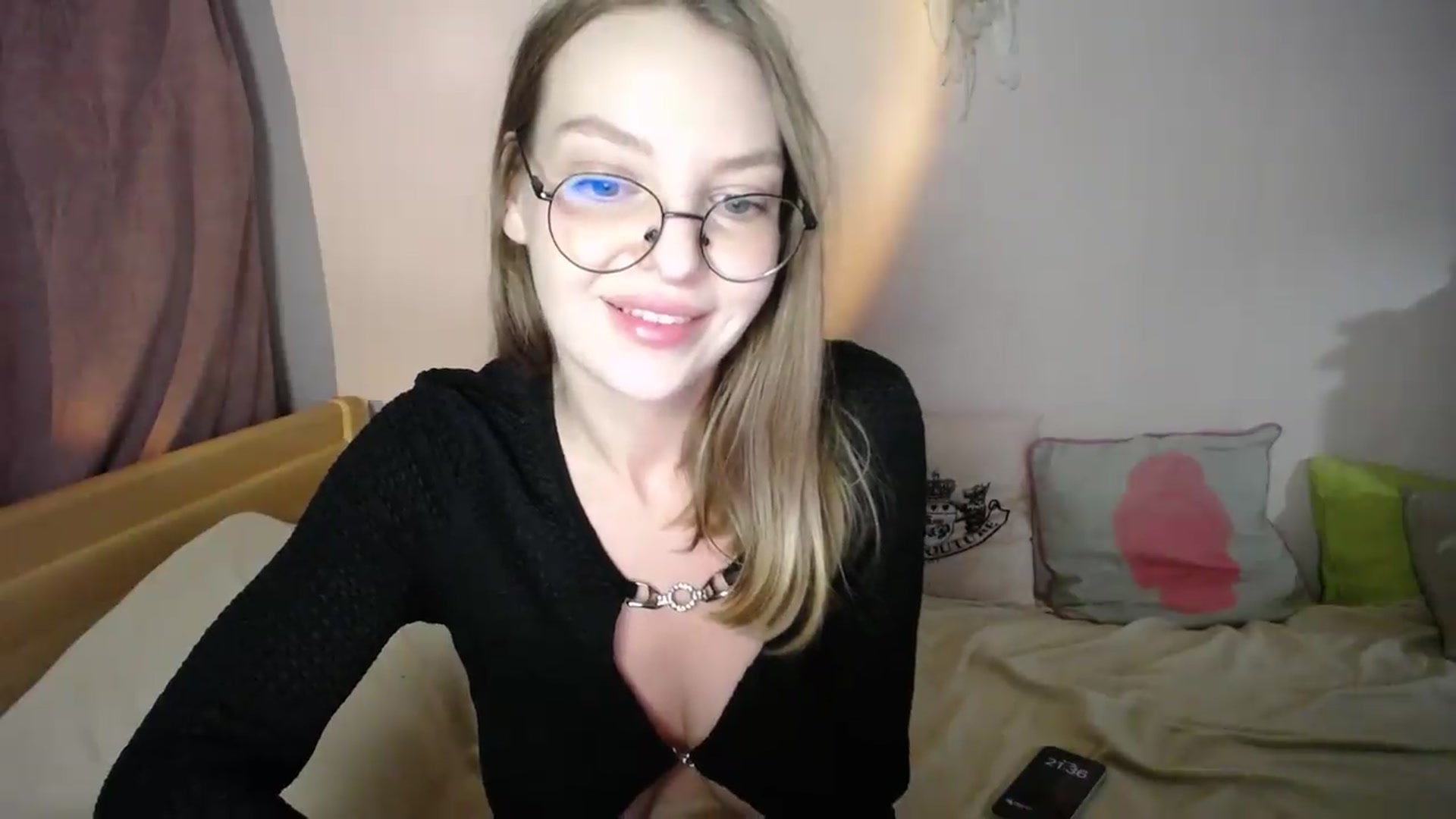 Gallery image thumbnail from sunshineEva_'s myfreecams stream on, 09/07/2026, 18:59 image 4 of 20