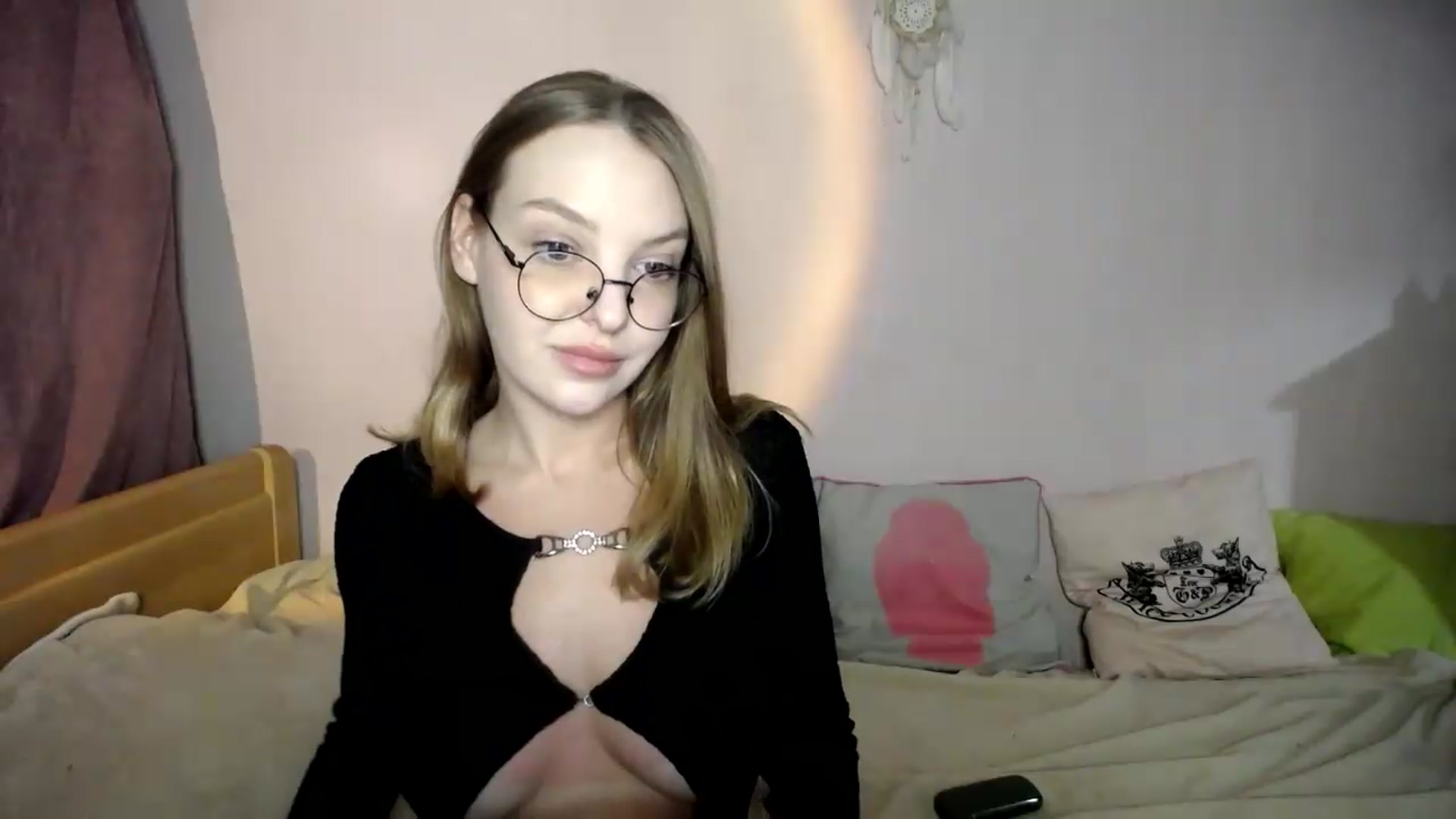 Gallery image thumbnail from sunshineEva_'s myfreecams stream on, 09/10/2026, 16:39 image 8 of 20
