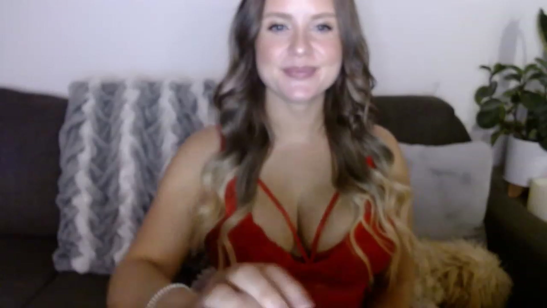 Gallery image thumbnail from sweet__daisy's myfreecams stream on, 02/02/2023, 05:00 image 11 of 20