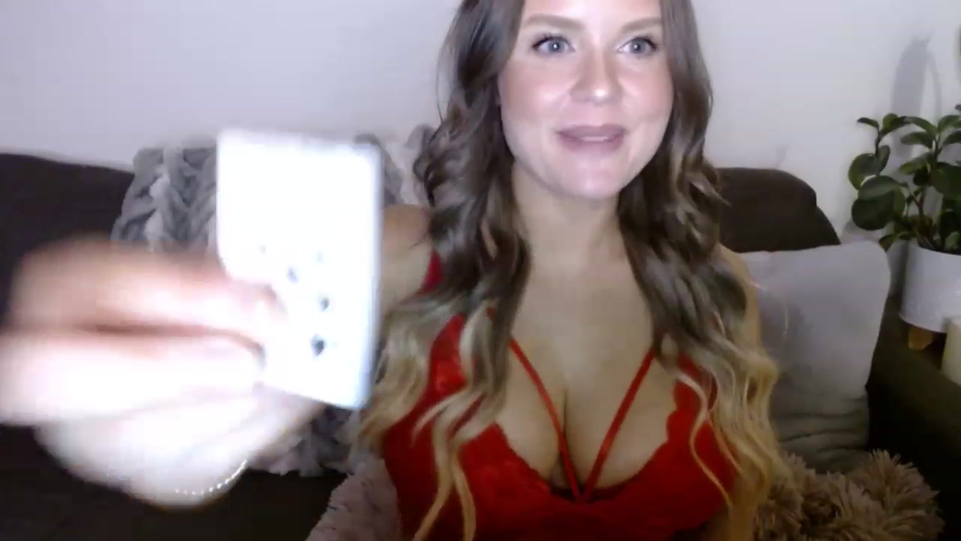 Gallery image thumbnail from sweet__daisy's myfreecams stream on, 02/02/2023, 05:00 image 6 of 20