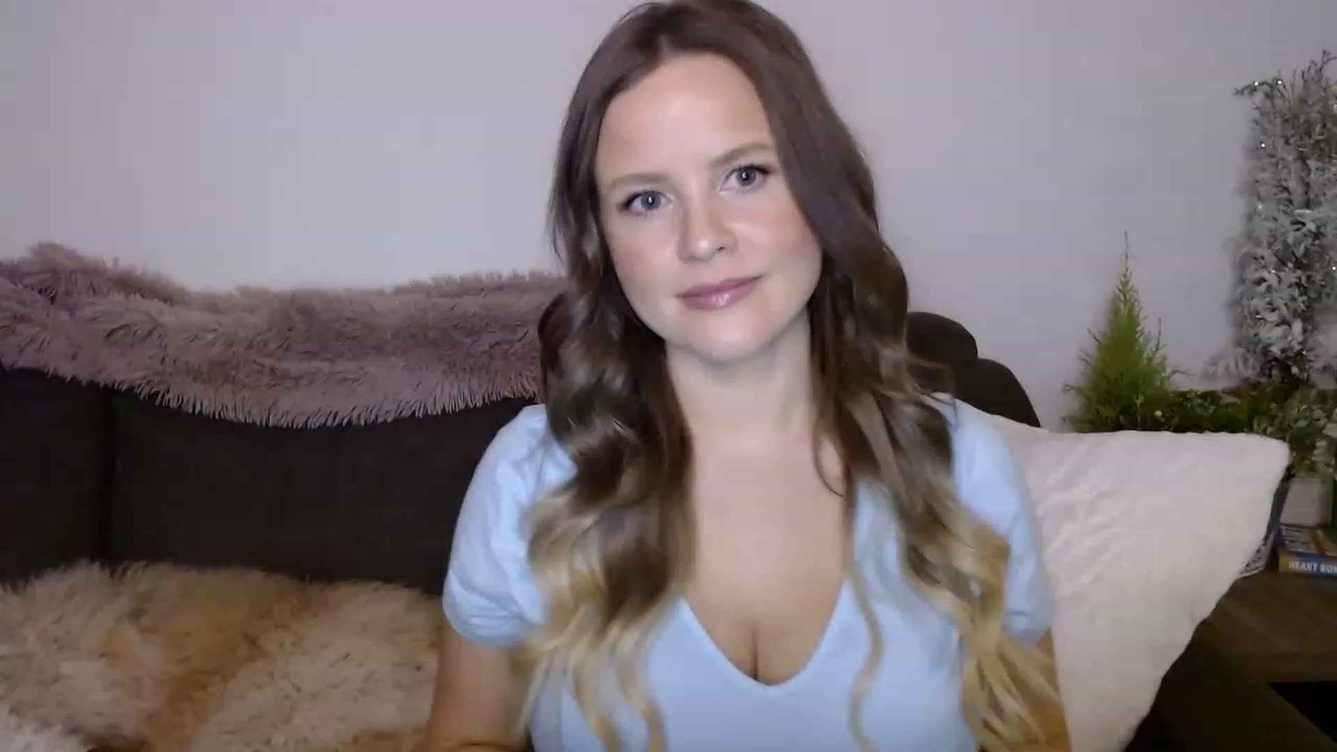 Gallery image thumbnail from sweet__daisy's myfreecams stream on, 03/22/2023, 03:04 image 20 of 20
