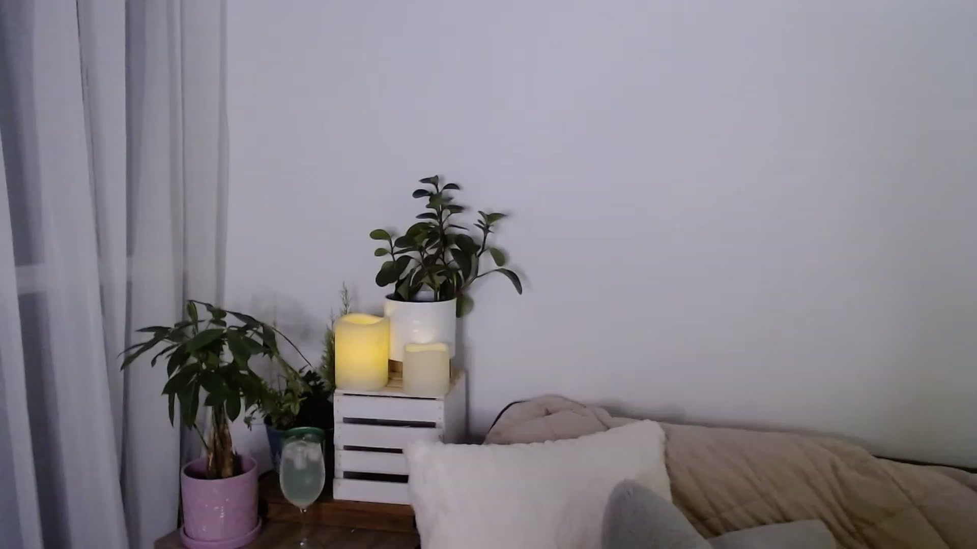 Gallery image thumbnail from sweet__daisy's myfreecams stream on, 06/10/2023, 06:06 image 8 of 20