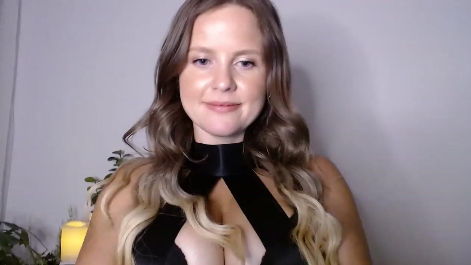 Gallery image thumbnail from sweet__daisy's myfreecams stream on, 06/10/2023, 07:11 image 3 of 20