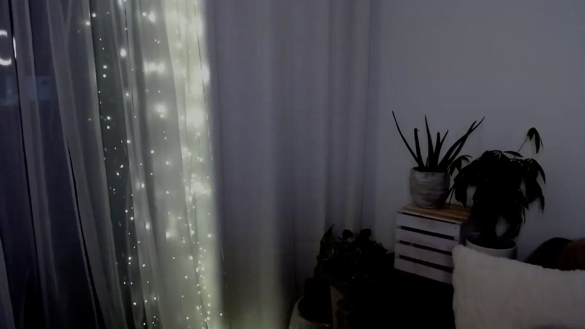 Gallery image thumbnail from sweet__daisy's myfreecams stream on, 01/13/2024, 09:02 image 16 of 20