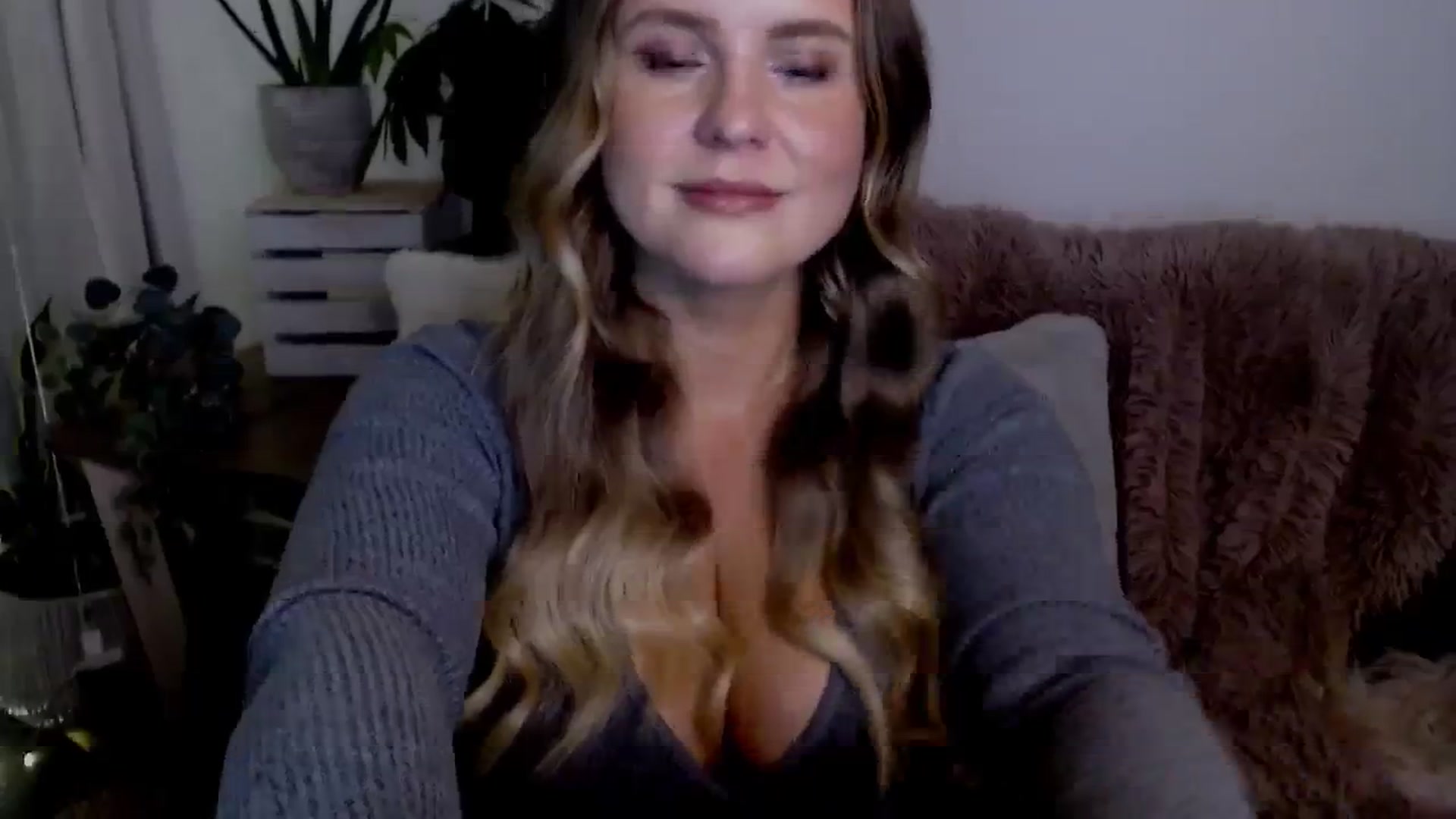 Gallery image thumbnail from sweet__daisy's myfreecams stream on, 01/14/2024, 10:00 image 6 of 20