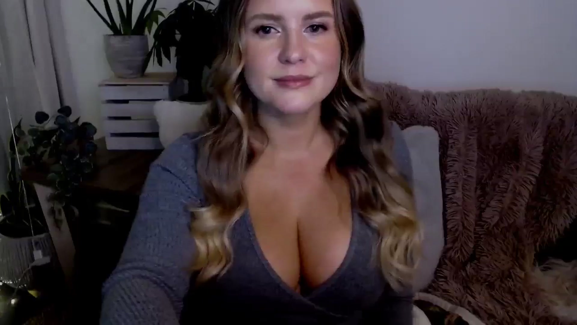 Gallery image thumbnail from sweet__daisy's myfreecams stream on, 01/14/2024, 10:00 image 7 of 20