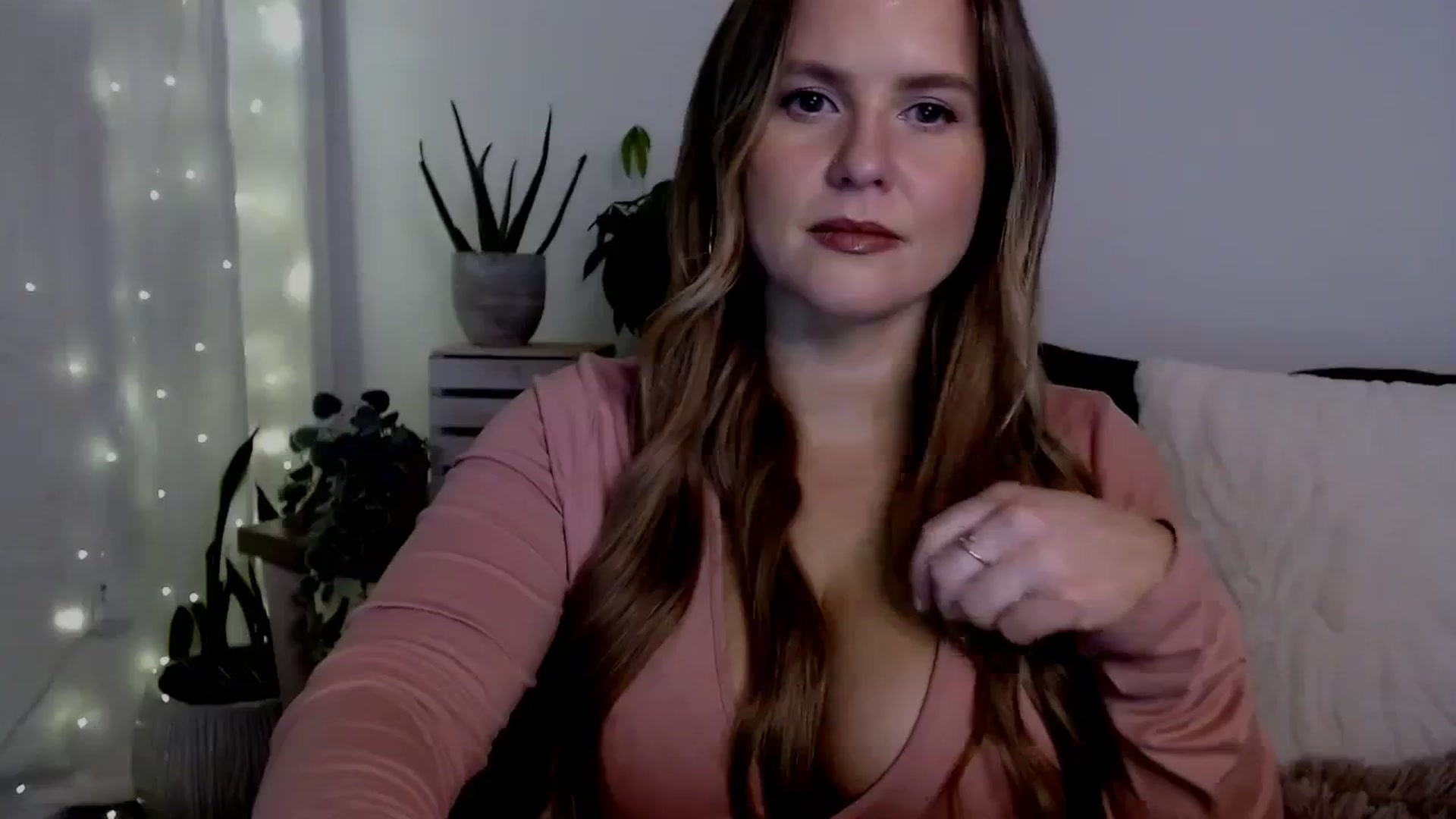 Gallery image thumbnail from sweet__daisy's myfreecams stream on, 01/27/2024, 08:57 image 17 of 20