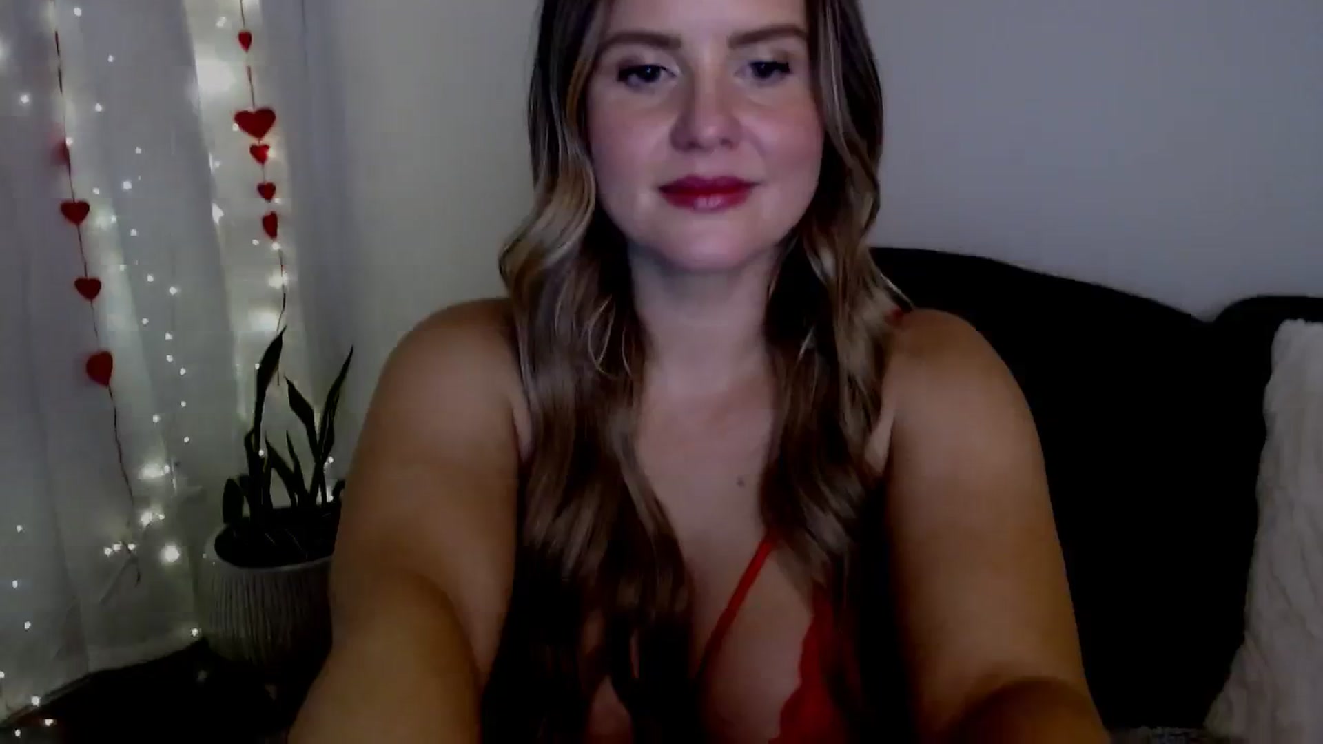 Gallery image thumbnail from sweet__daisy's myfreecams stream on, 02/03/2024, 10:04 image 15 of 20