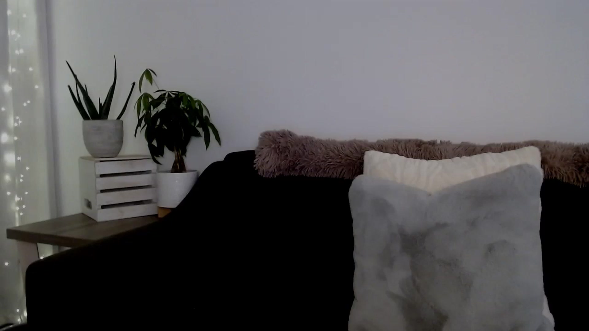 Gallery image thumbnail from sweet__daisy's myfreecams stream on, 03/16/2024, 08:28 image 6 of 20