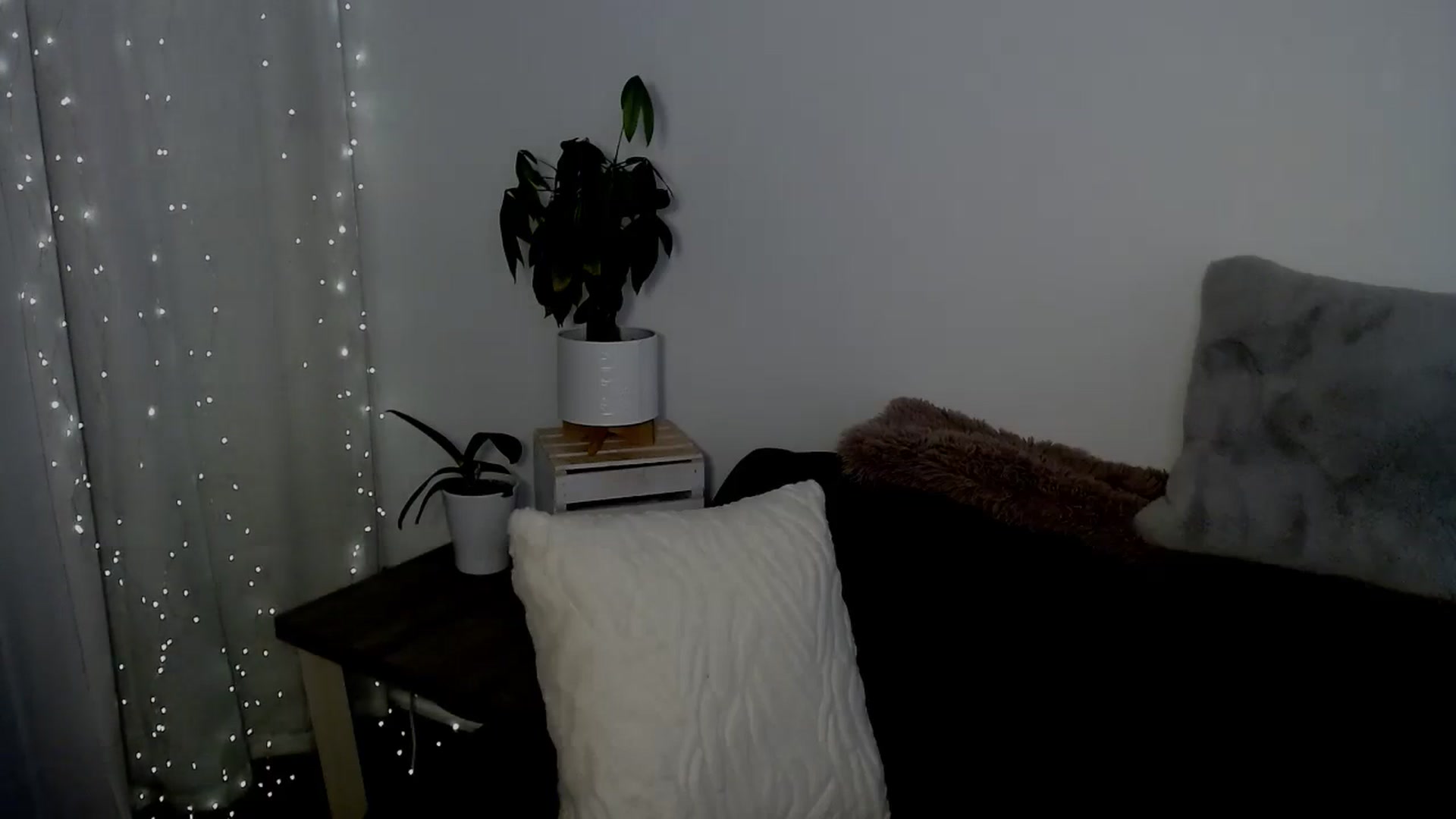 Gallery image thumbnail from sweet__daisy's myfreecams stream on, 05/18/2024, 08:12 image 16 of 20