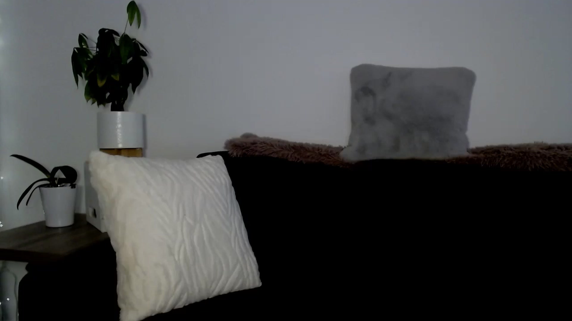 Gallery image thumbnail from sweet__daisy's myfreecams stream on, 05/18/2024, 08:12 image 8 of 20
