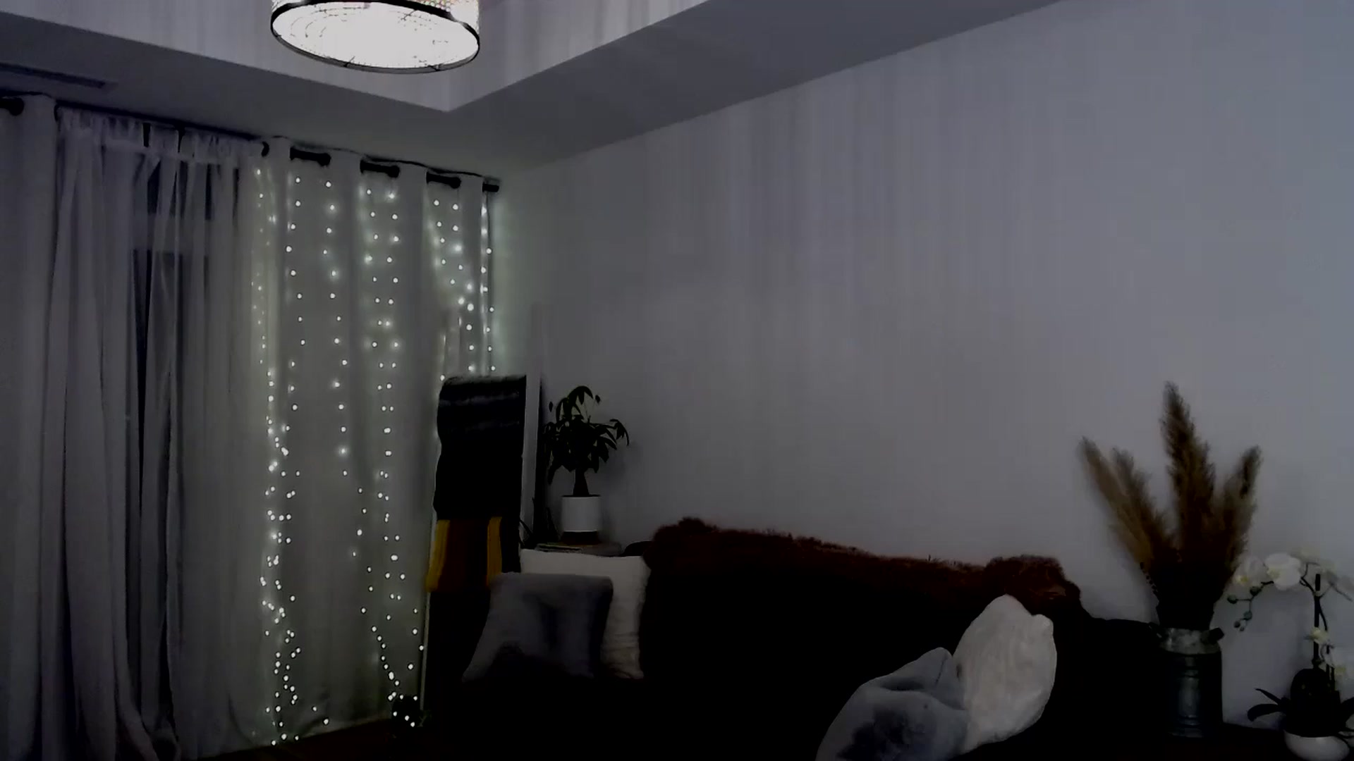 Gallery image thumbnail from sweet__daisy's myfreecams stream on, 07/13/2024, 03:21 image 10 of 20