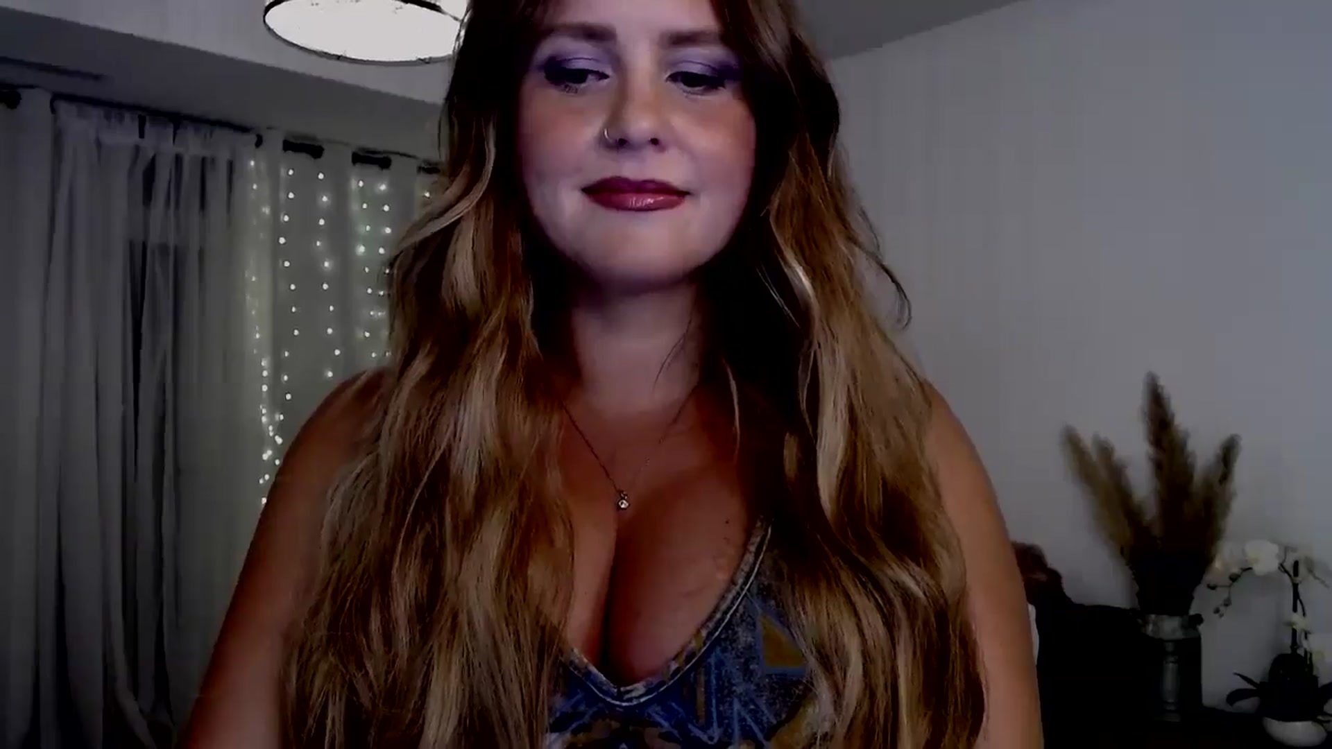 Gallery image thumbnail from sweet__daisy's myfreecams stream on, 07/13/2024, 03:21 image 16 of 20