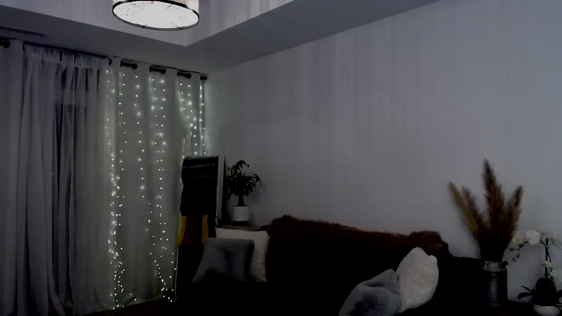 Gallery image thumbnail from sweet__daisy's myfreecams stream on, 07/13/2024, 03:21 image 11 of 20