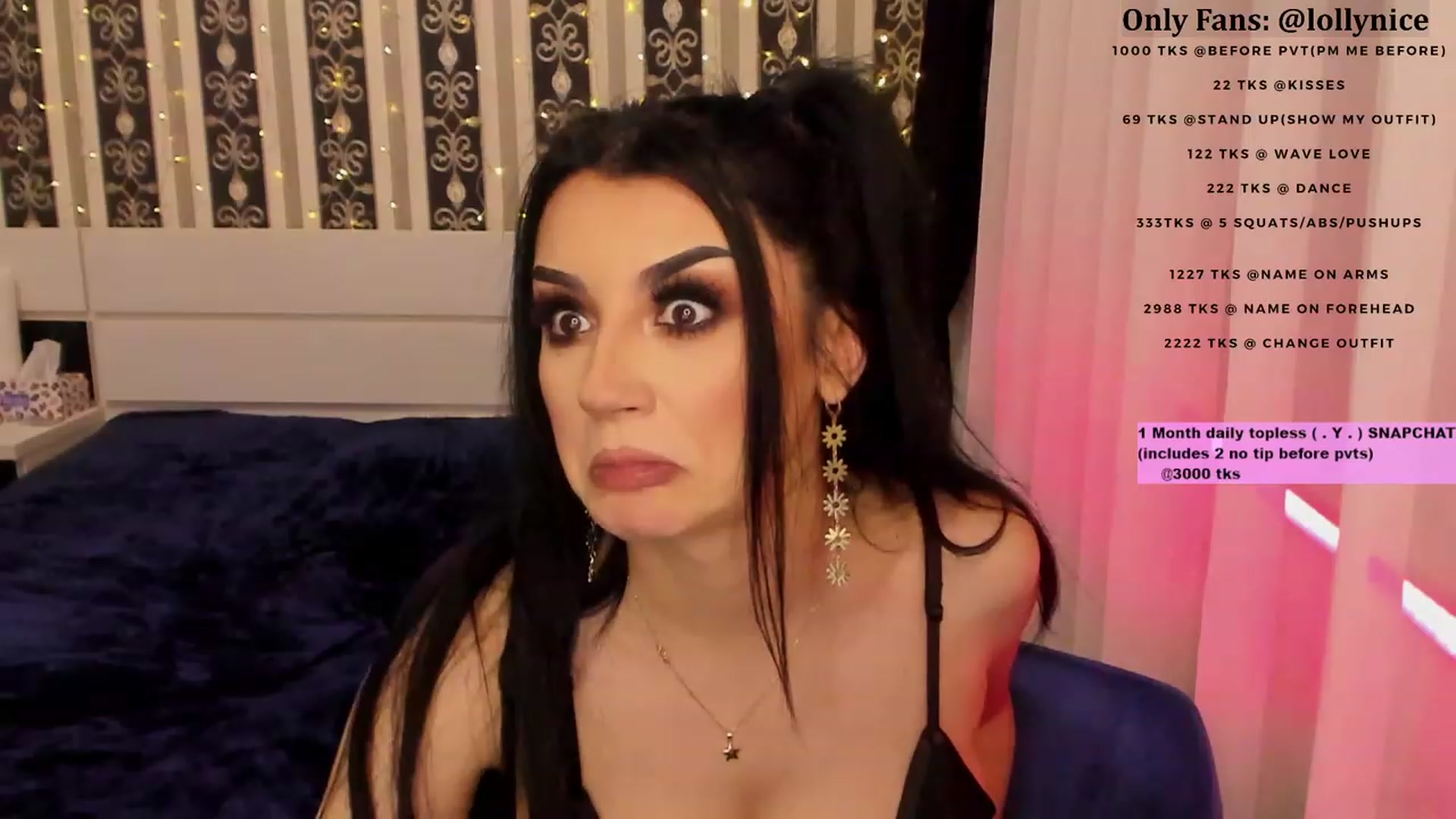 Gallery image thumbnail from sweet__girl__'s myfreecams stream on, 01/17/2023, 19:35 image 6 of 20