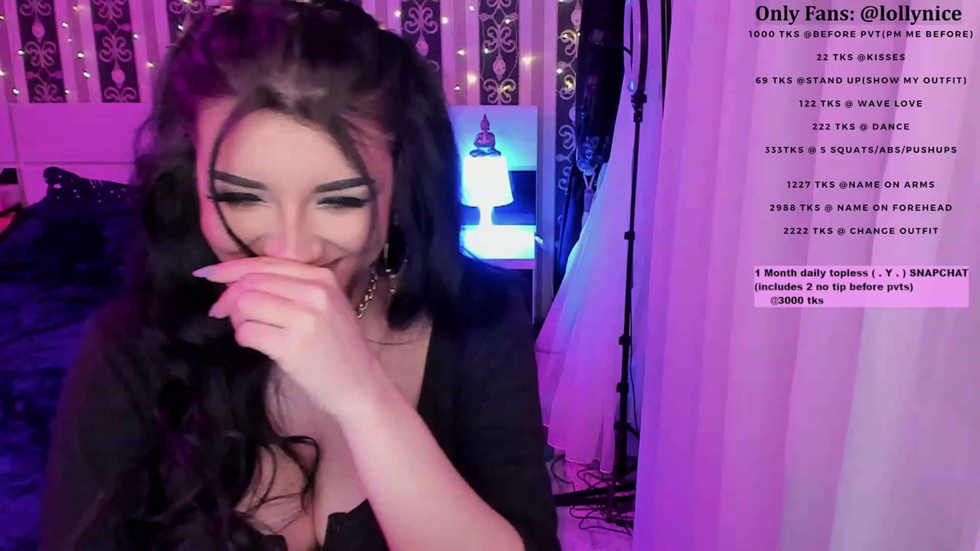 Gallery image thumbnail from sweet__girl__'s myfreecams stream on, 02/28/2023, 17:15 image 16 of 20