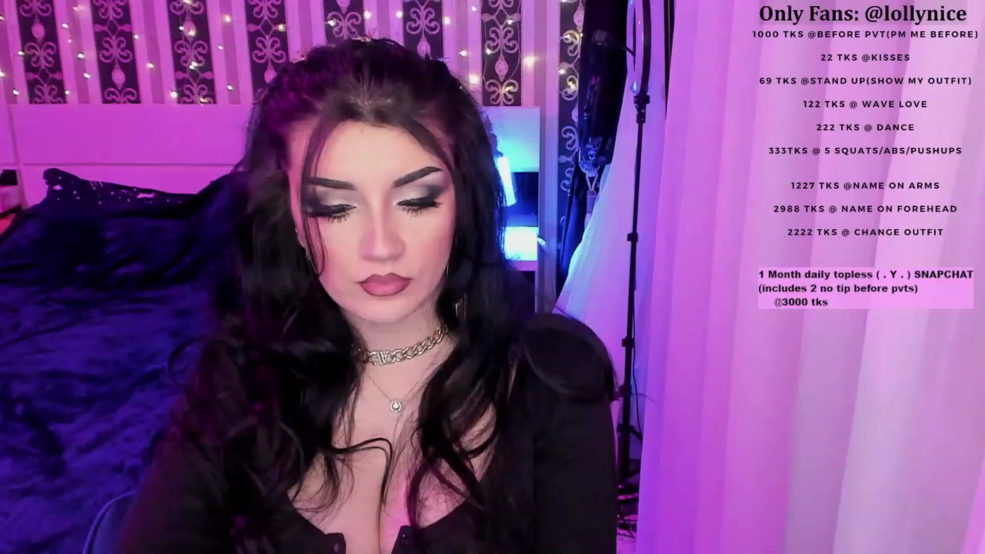 Gallery image thumbnail from sweet__girl__'s myfreecams stream on, 02/28/2023, 17:15 image 13 of 20