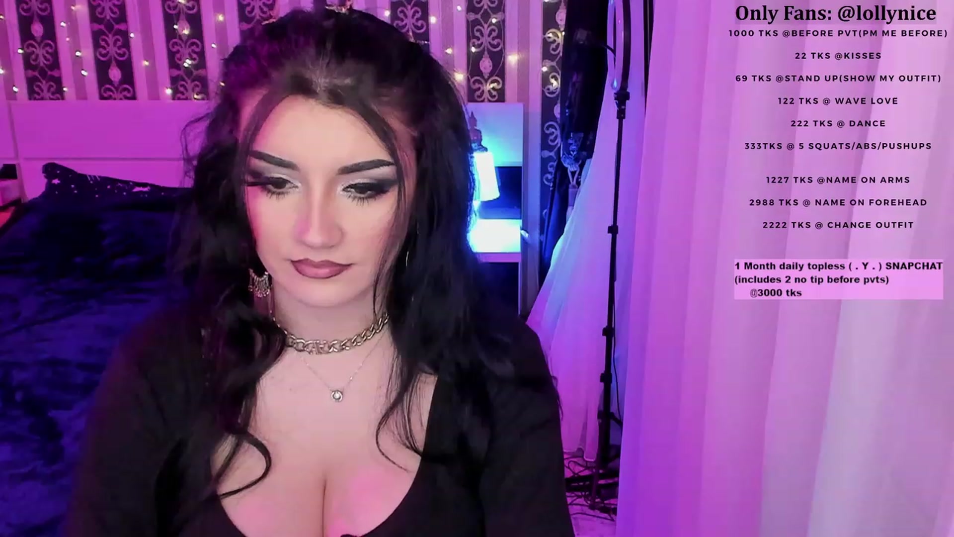 Gallery image thumbnail from sweet__girl__'s myfreecams stream on, 02/28/2023, 17:15 image 18 of 20
