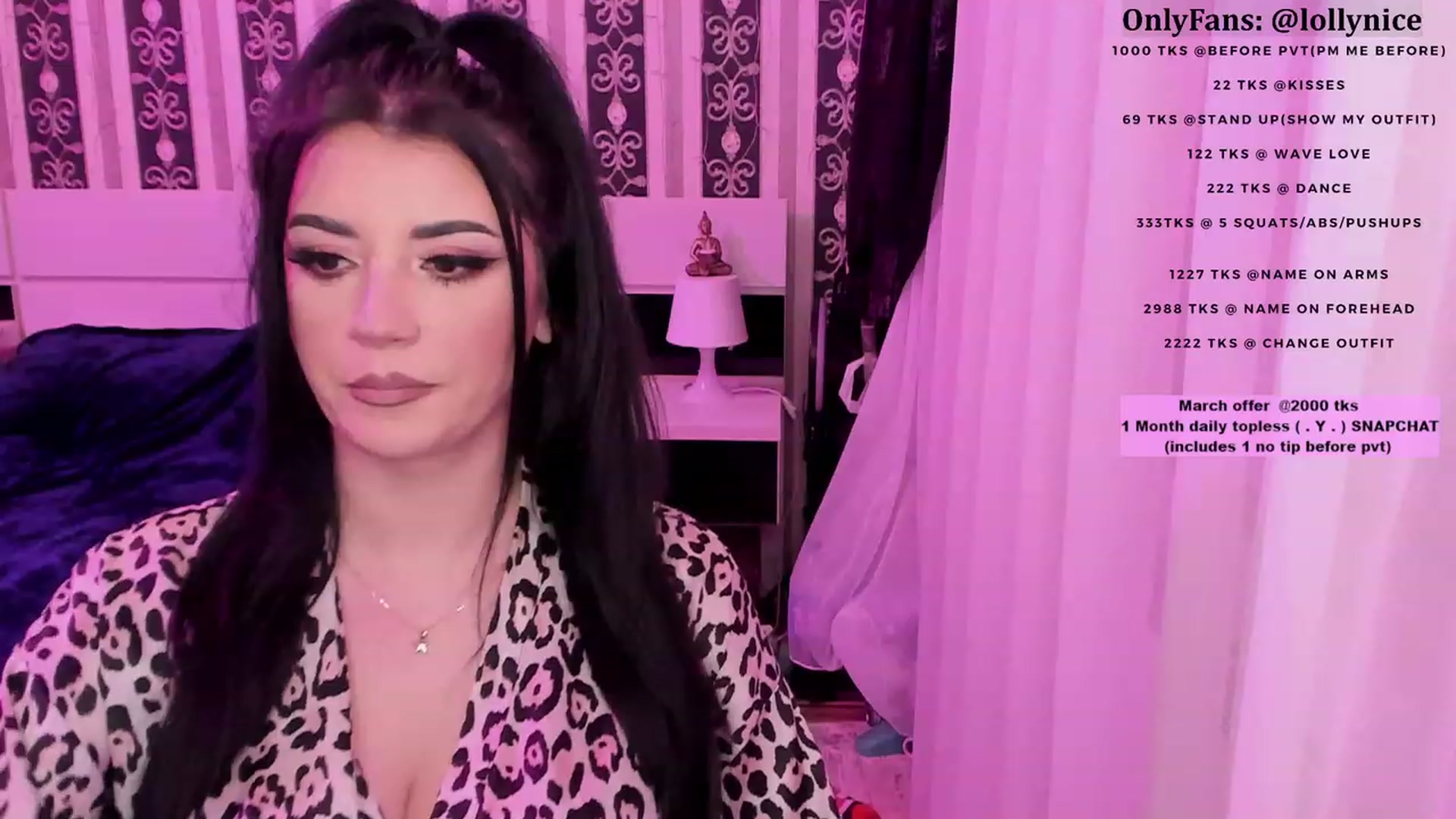 Gallery image thumbnail from sweet__girl__'s myfreecams stream on, 03/13/2023, 20:48 image 12 of 20