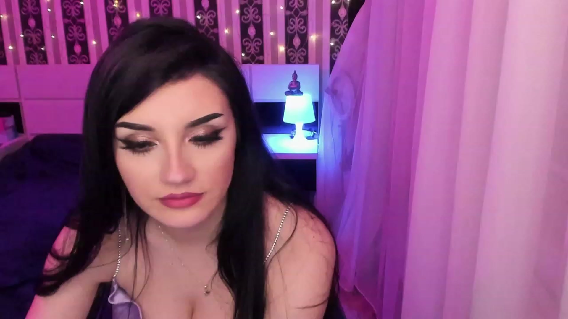 Gallery image thumbnail from sweet__girl__'s myfreecams stream on, 03/29/2023, 18:45 image 11 of 20