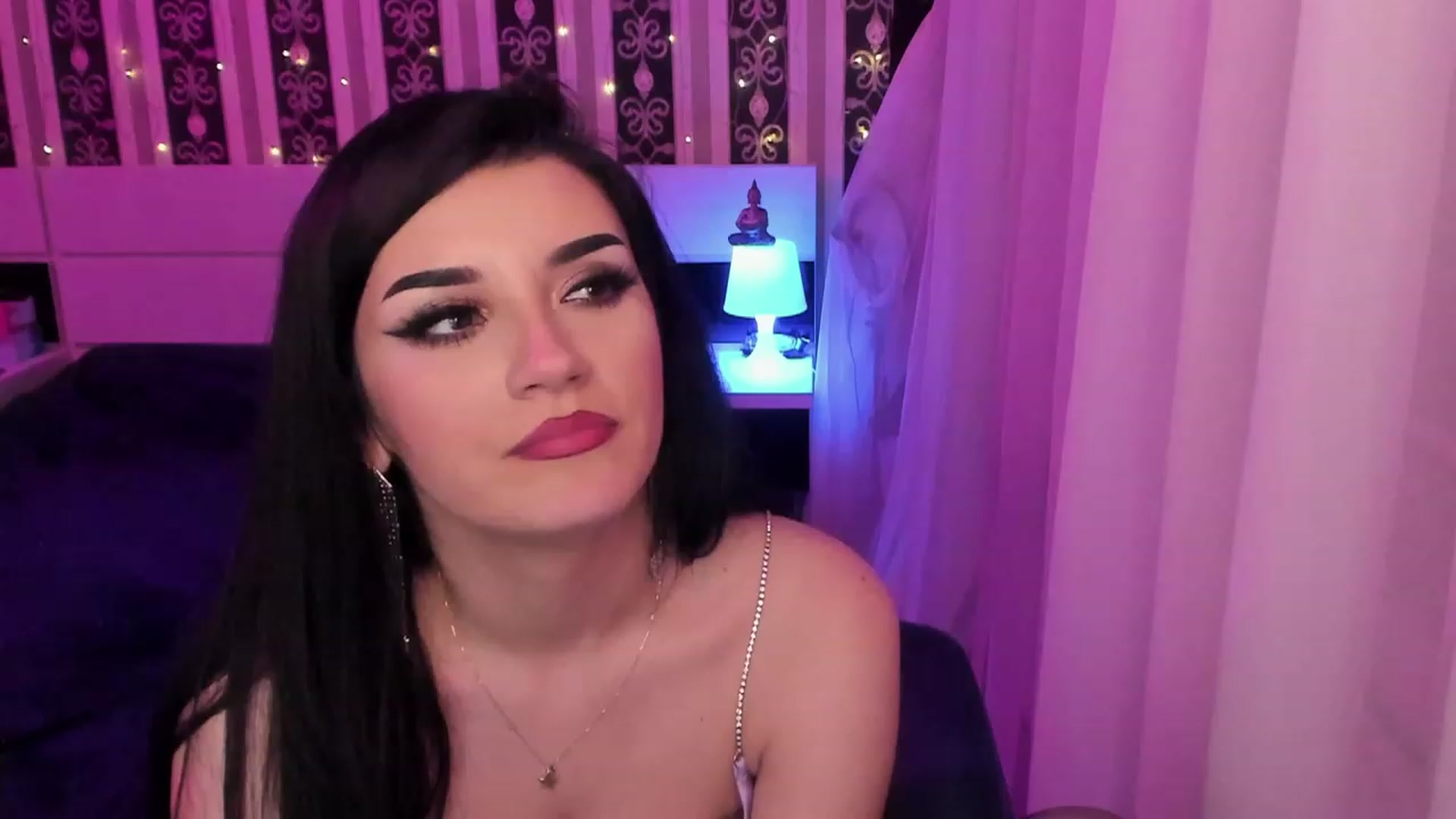 Gallery image thumbnail from sweet__girl__'s myfreecams stream on, 03/29/2023, 18:45 image 5 of 20