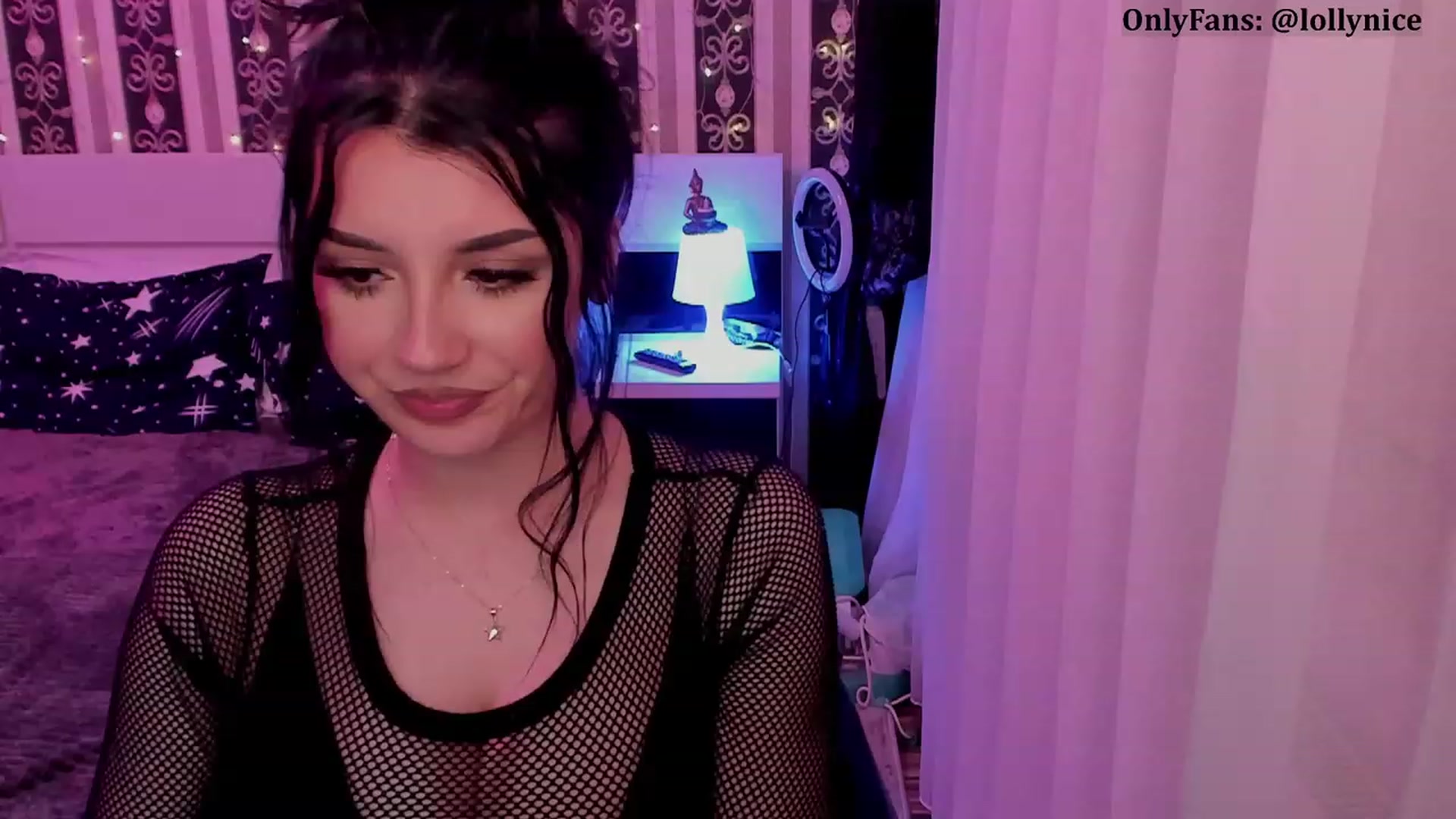 Gallery image thumbnail from sweet__girl__'s myfreecams stream on, 04/01/2023, 20:03 image 18 of 20