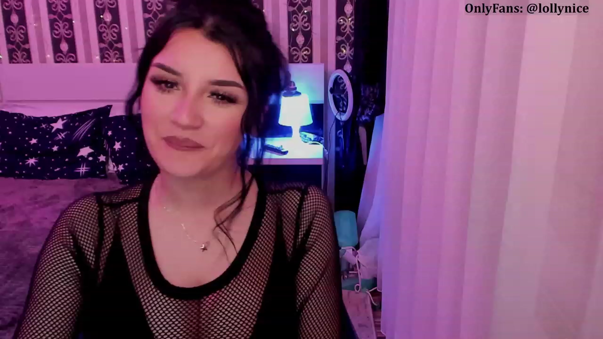Gallery image thumbnail from sweet__girl__'s myfreecams stream on, 04/01/2023, 20:03 image 14 of 20