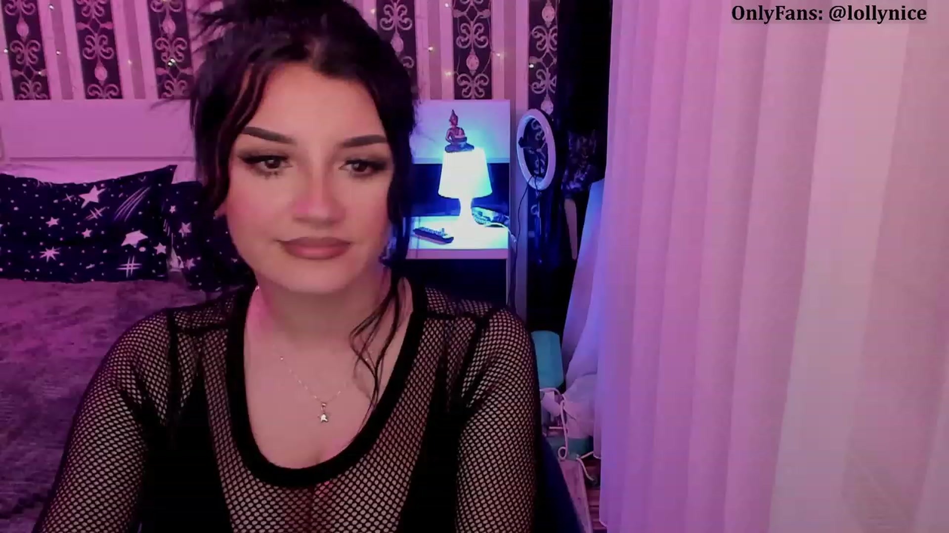 Gallery image thumbnail from sweet__girl__'s myfreecams stream on, 04/01/2023, 20:03 image 19 of 20