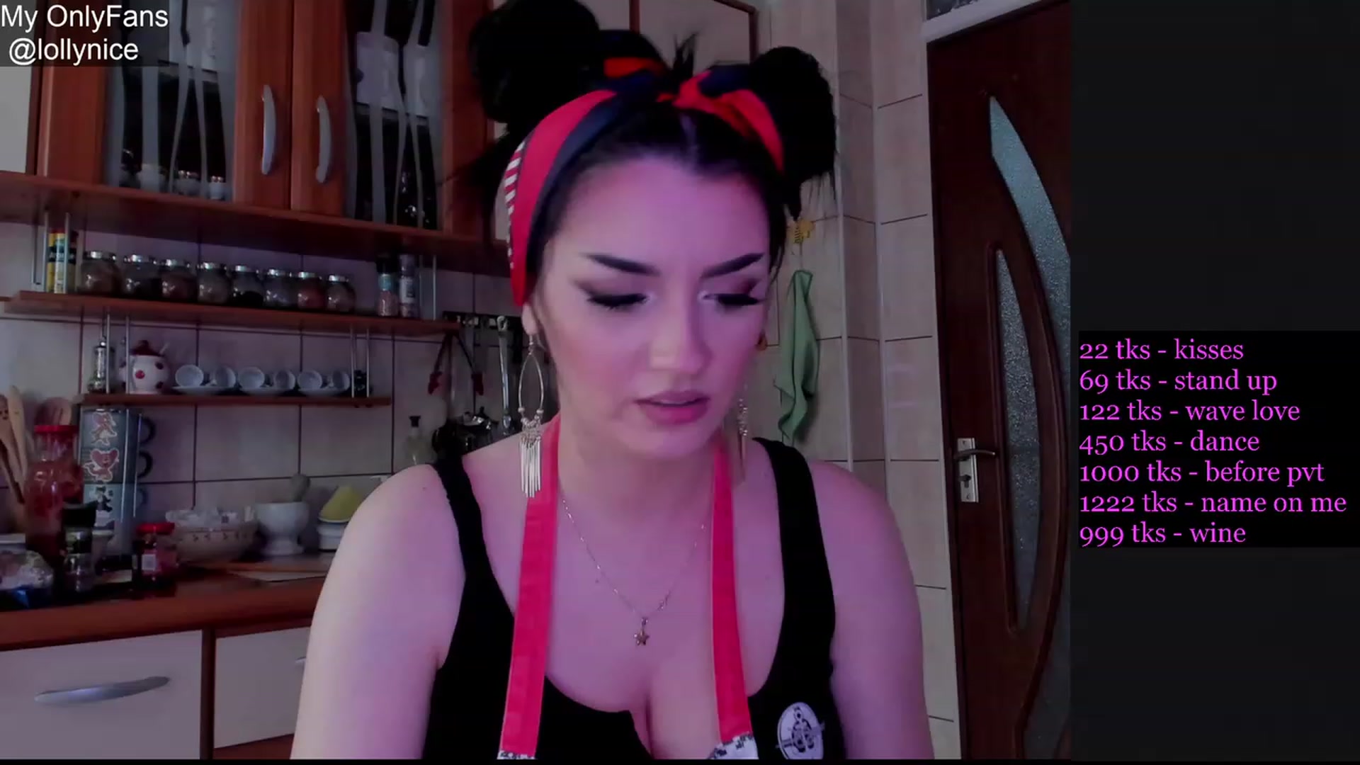 Gallery image thumbnail from sweet__girl__'s myfreecams stream on, 05/06/2023, 15:58 image 1 of 20