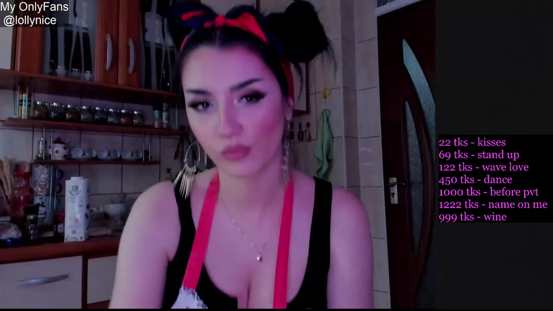 Gallery image thumbnail from sweet__girl__'s myfreecams stream on, 05/06/2023, 15:58 image 3 of 20