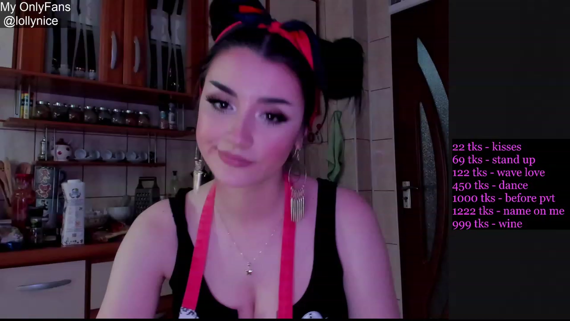 Gallery image thumbnail from sweet__girl__'s myfreecams stream on, 05/06/2023, 15:58 image 16 of 20