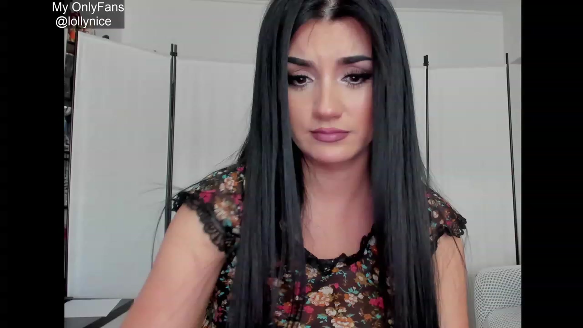 Gallery image thumbnail from sweet__girl__'s myfreecams stream on, 06/30/2023, 16:54 image 9 of 20