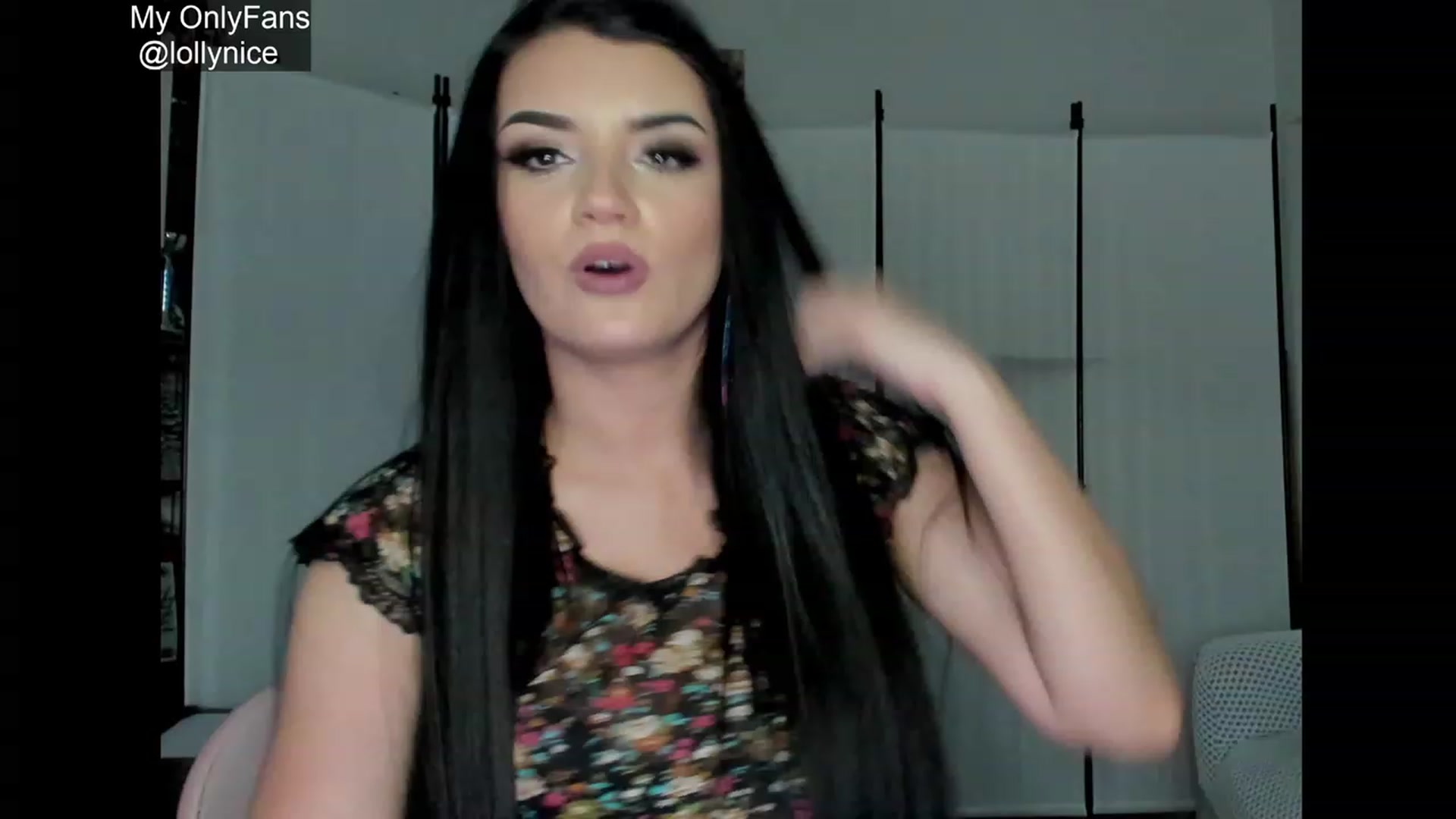 Gallery image thumbnail from sweet__girl__'s myfreecams stream on, 06/30/2023, 18:19 image 15 of 20
