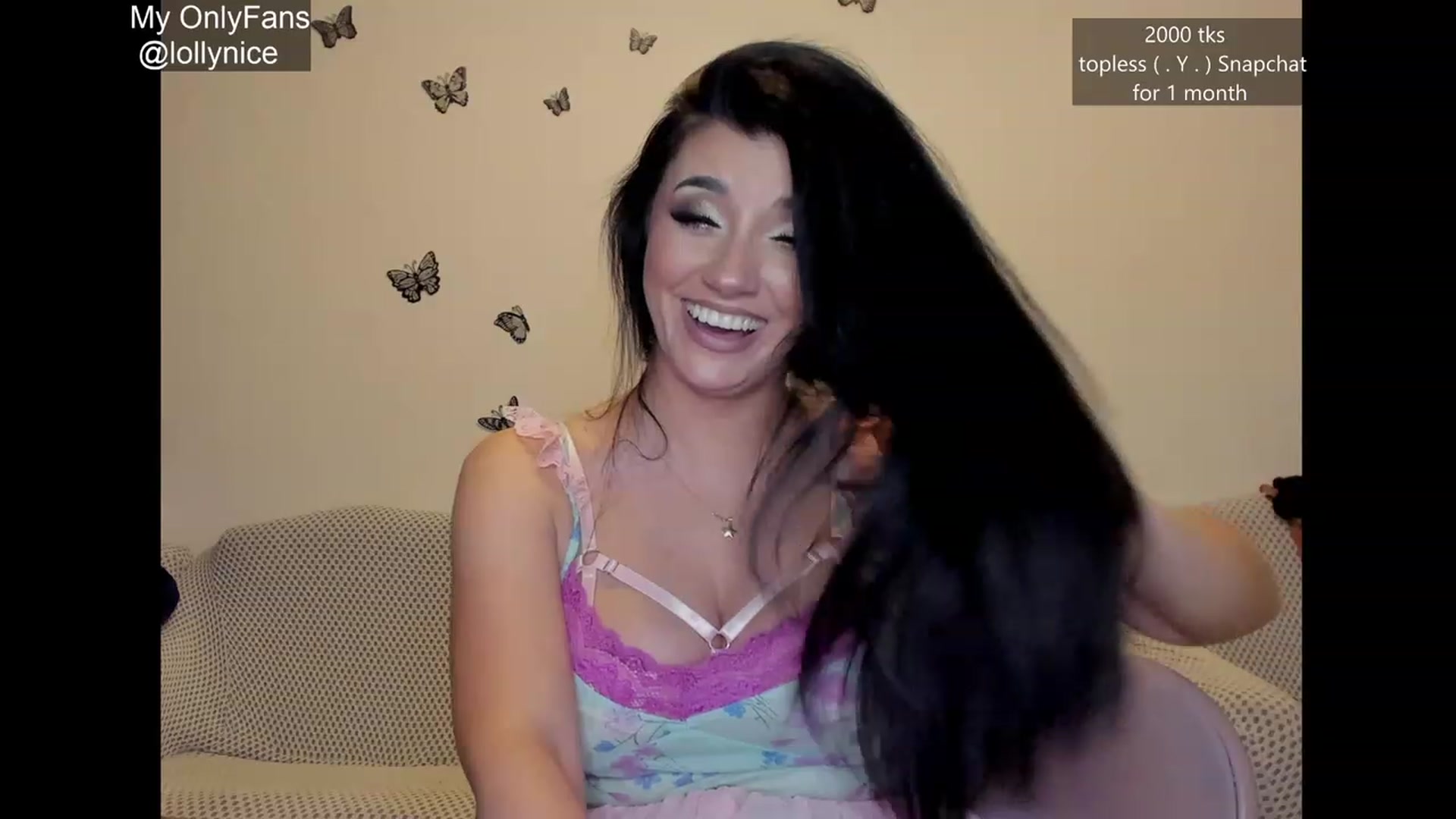 Gallery image thumbnail from sweet__girl__'s myfreecams stream on, 07/26/2023, 20:06 image 17 of 20
