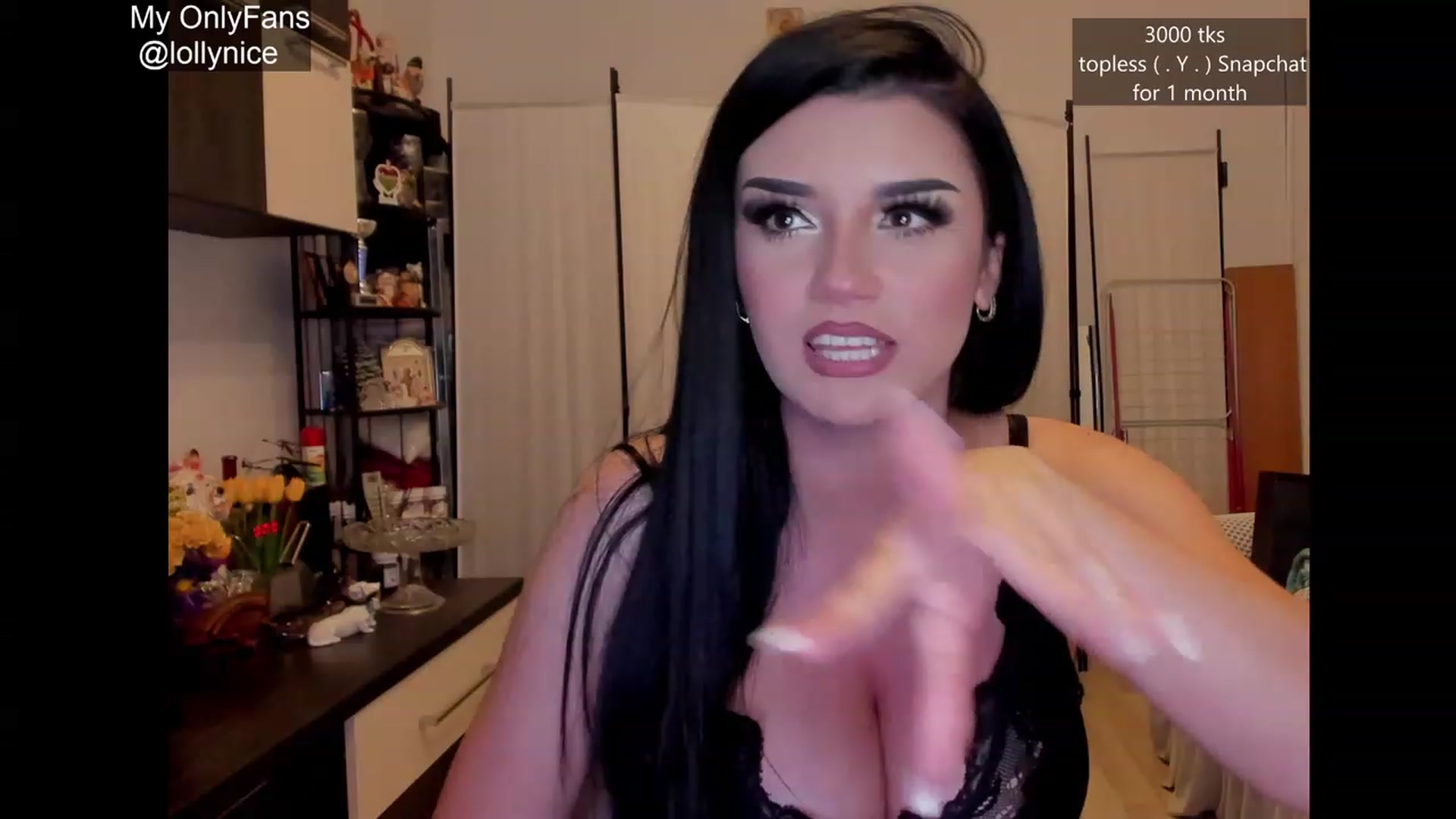 Gallery image thumbnail from sweet__girl__'s myfreecams stream on, 09/12/2023, 20:23 image 10 of 20