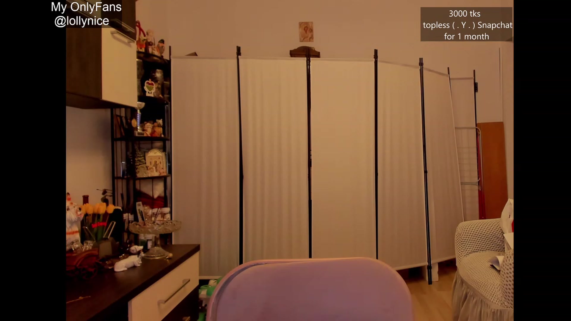 Gallery image thumbnail from sweet__girl__'s myfreecams stream on, 09/19/2023, 18:47 image 19 of 20