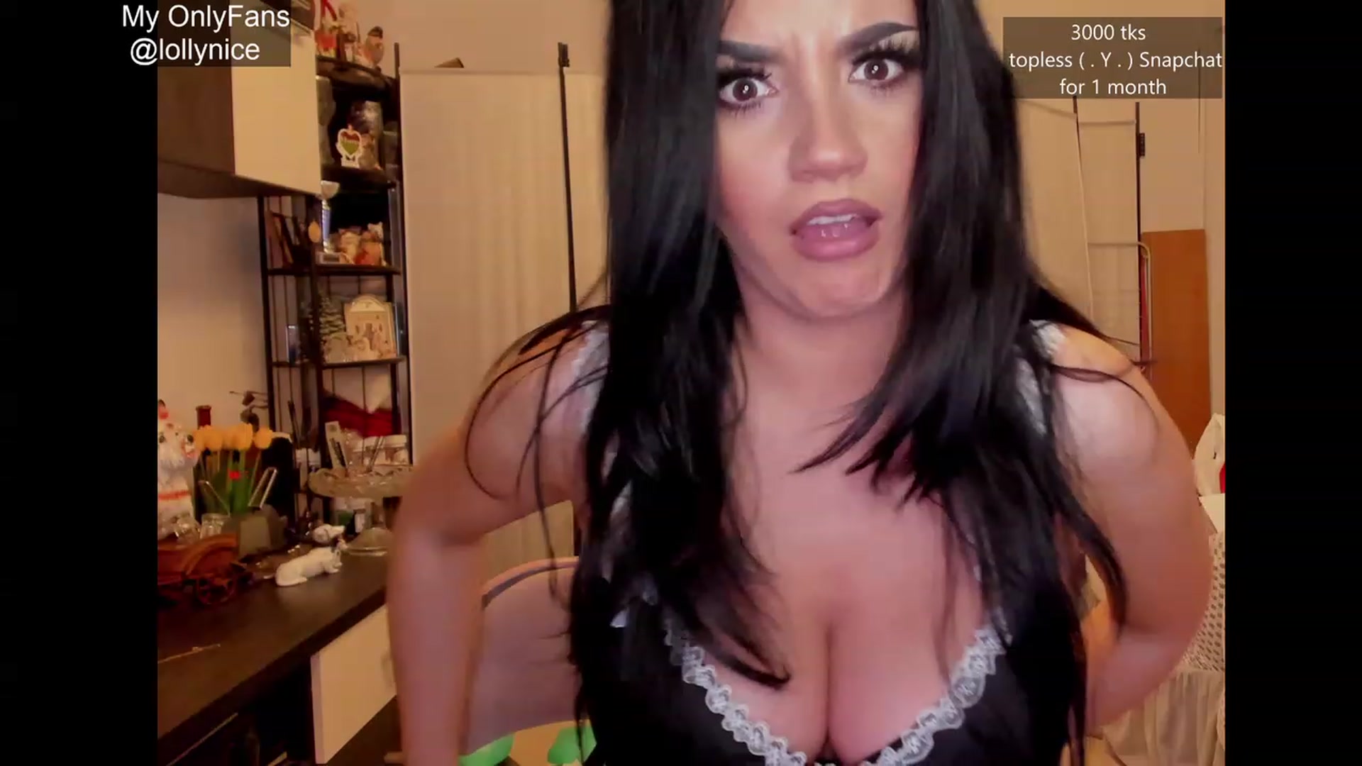 Gallery image thumbnail from sweet__girl__'s myfreecams stream on, 09/19/2023, 19:38 image 6 of 20