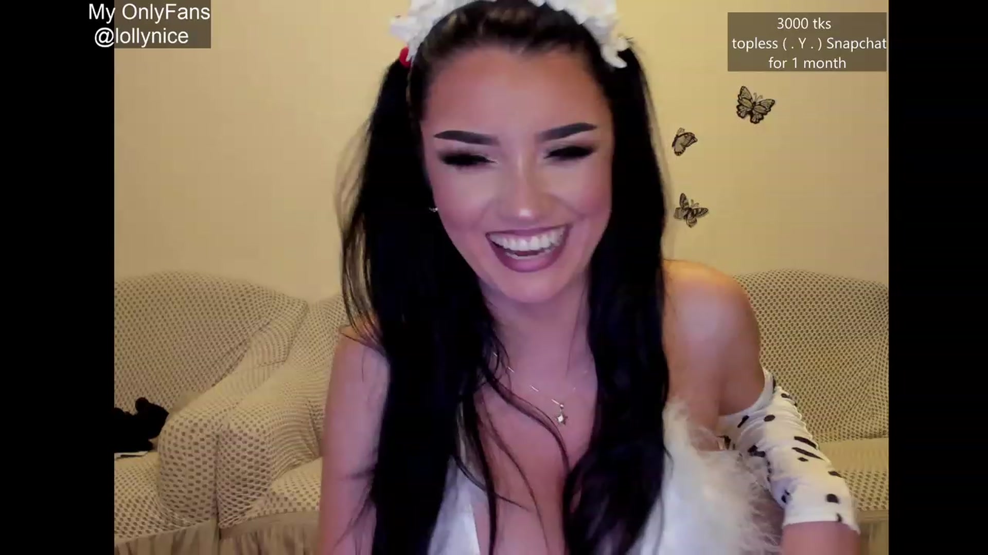 Gallery image thumbnail from sweet__girl__'s myfreecams stream on, 09/26/2023, 19:22 image 9 of 20