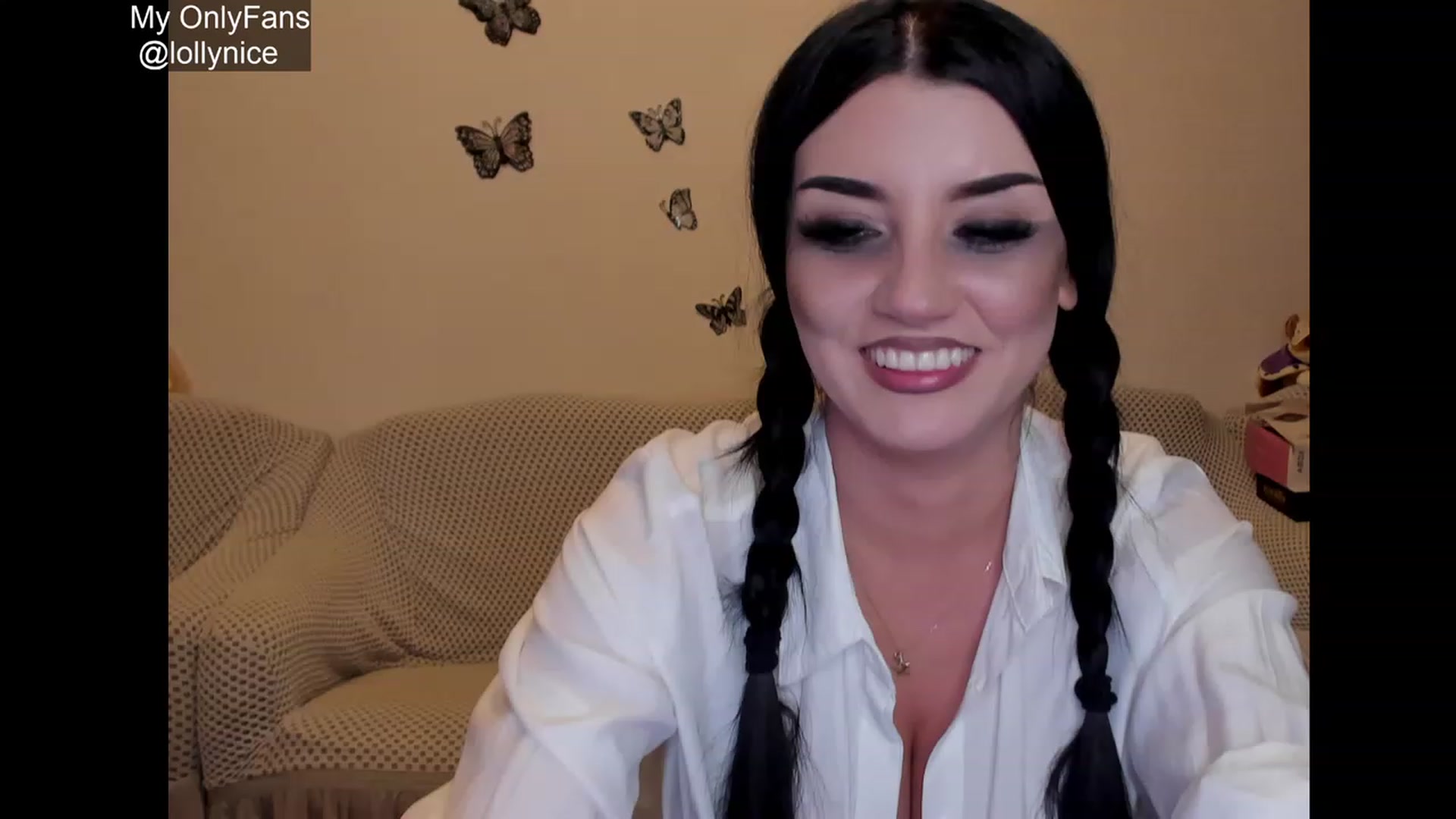 Gallery image thumbnail from sweet__girl__'s myfreecams stream on, 10/03/2023, 20:38 image 9 of 20