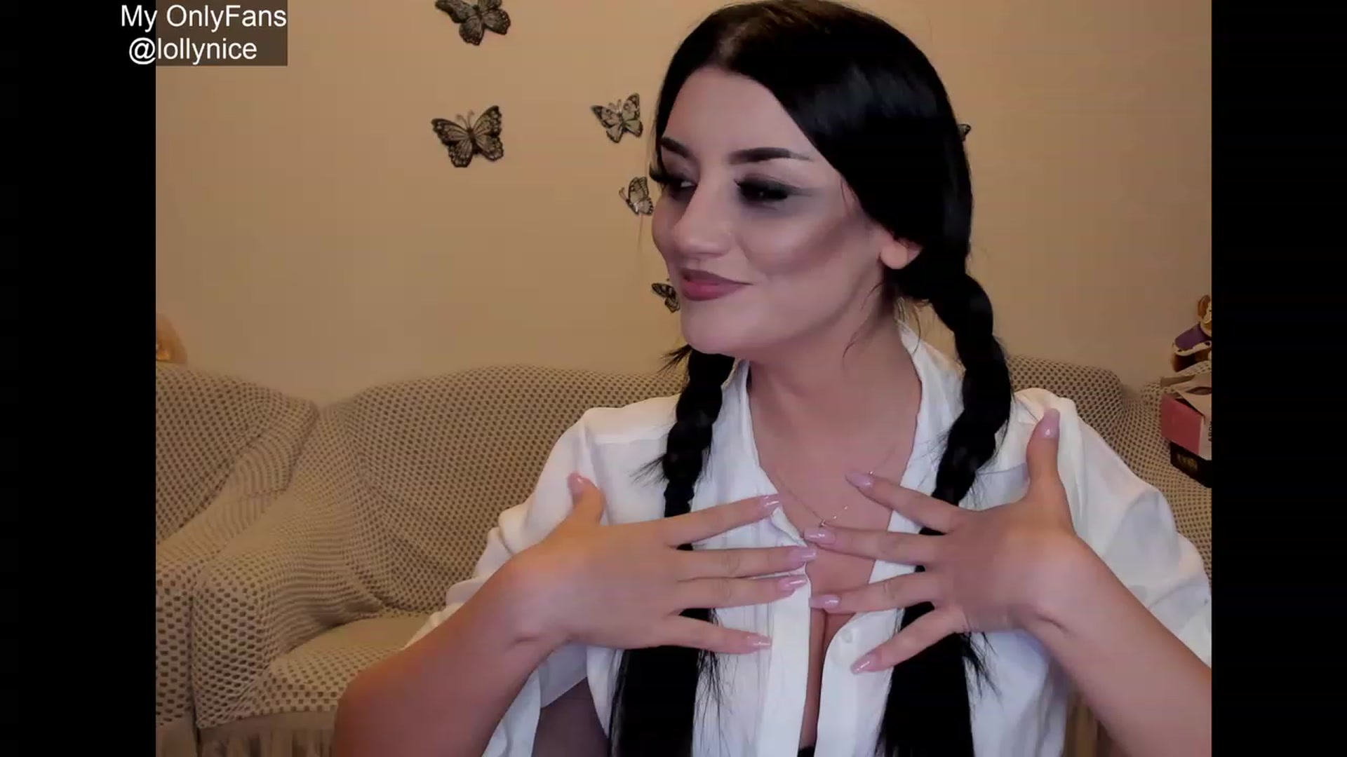 Gallery image thumbnail from sweet__girl__'s myfreecams stream on, 10/03/2023, 20:38 image 5 of 20