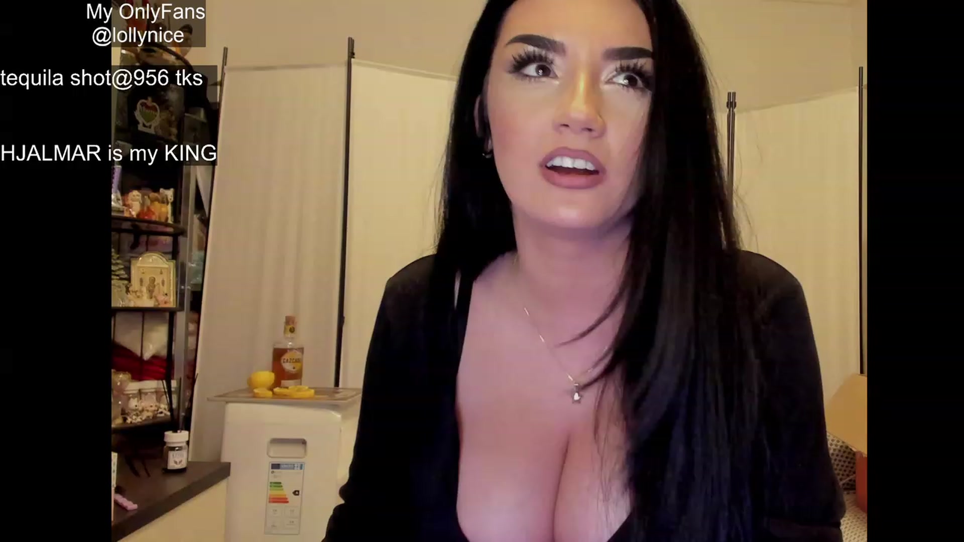 Gallery image thumbnail from sweet__girl__'s myfreecams stream on, 10/08/2023, 20:36 image 9 of 20