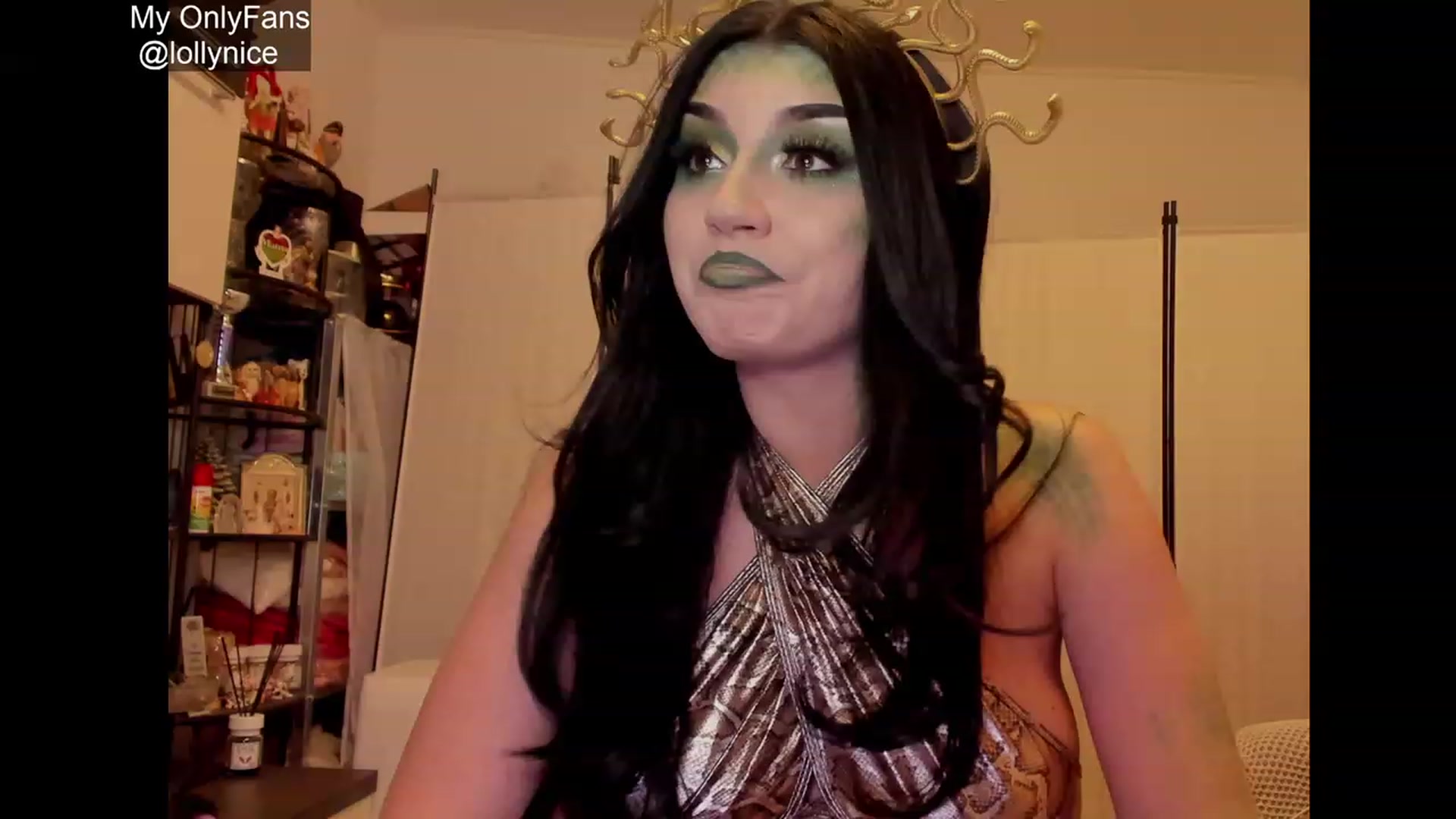 Gallery image thumbnail from sweet__girl__'s myfreecams stream on, 10/10/2023, 19:45 image 9 of 20