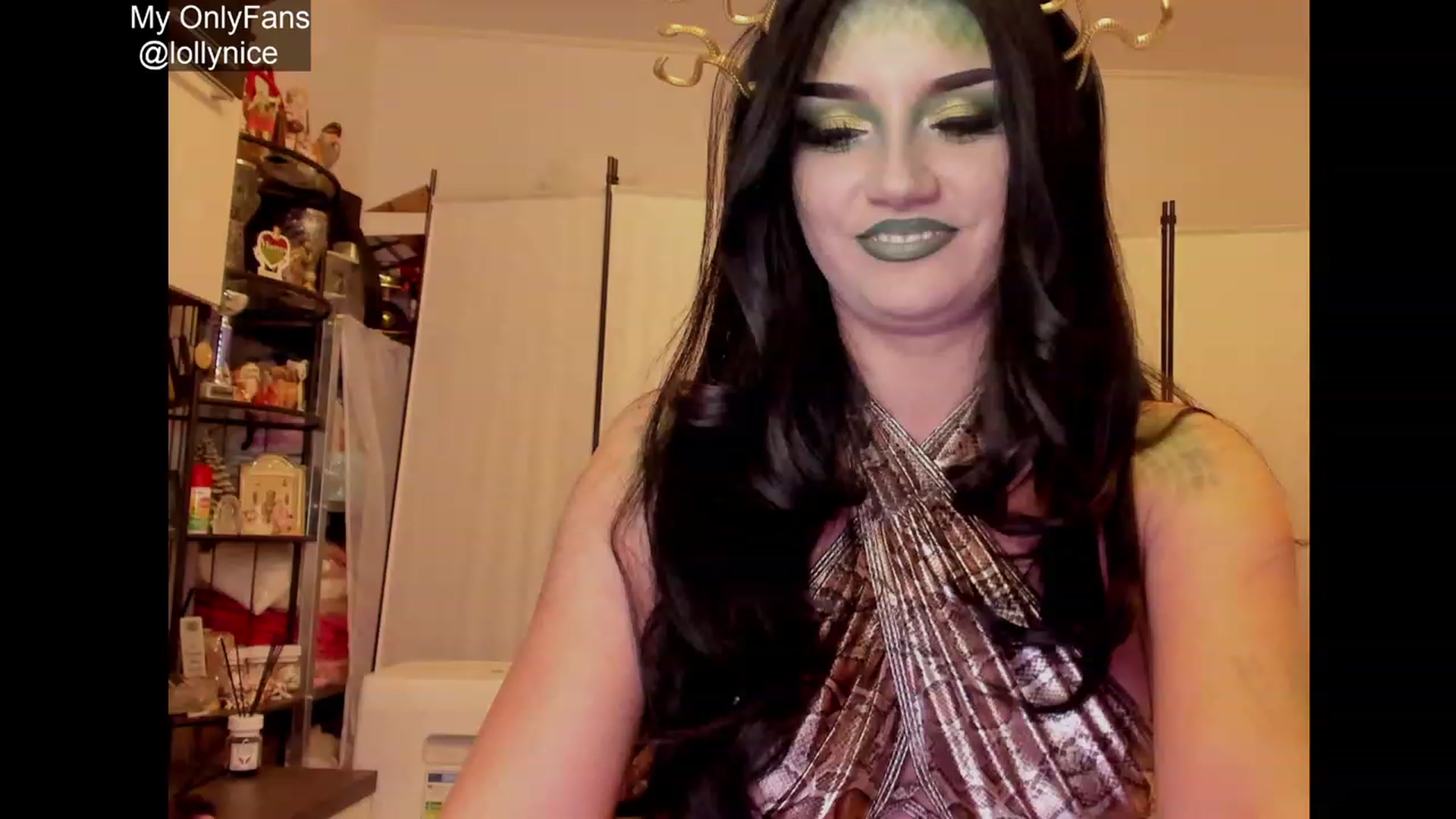 Gallery image thumbnail from sweet__girl__'s myfreecams stream on, 10/10/2023, 19:45 image 7 of 20