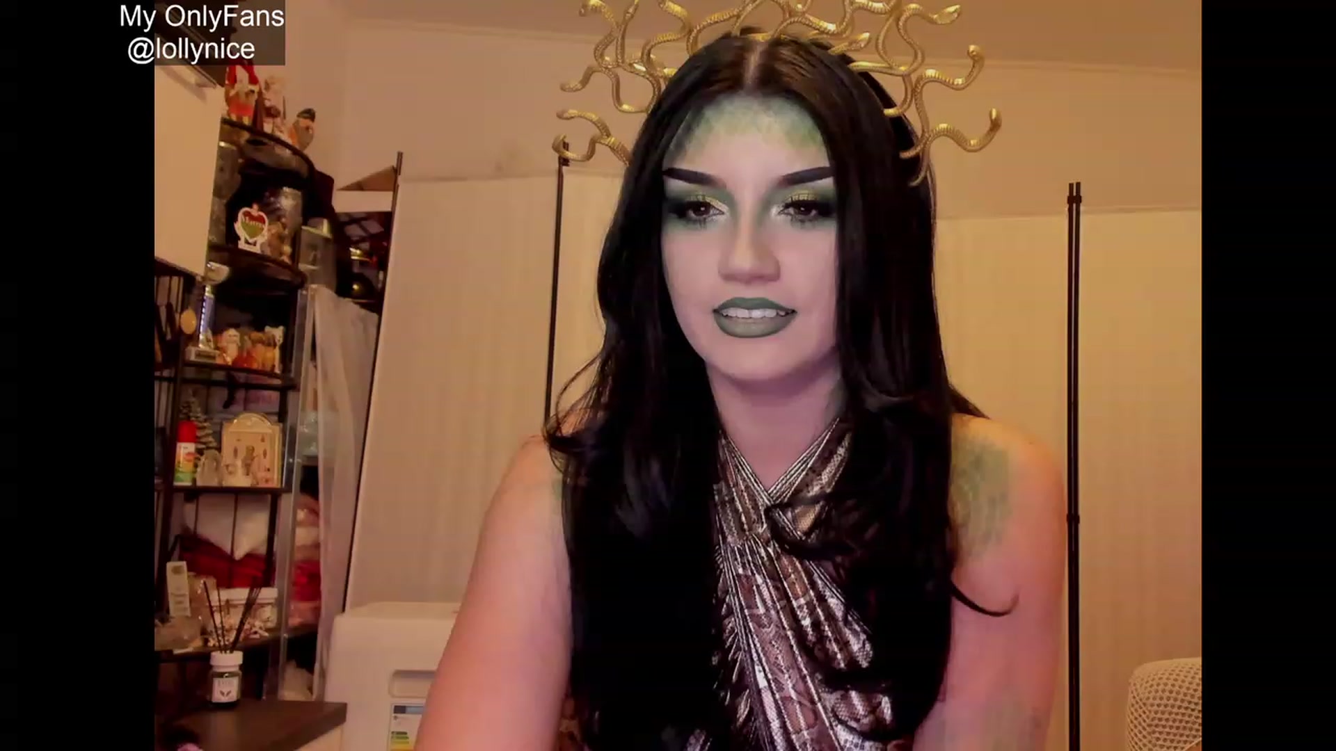 Gallery image thumbnail from sweet__girl__'s myfreecams stream on, 10/10/2023, 19:45 image 12 of 20