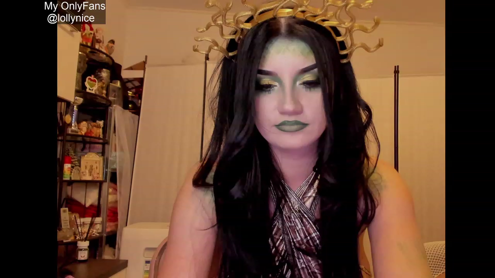 Gallery image thumbnail from sweet__girl__'s myfreecams stream on, 10/10/2023, 20:13 image 18 of 20