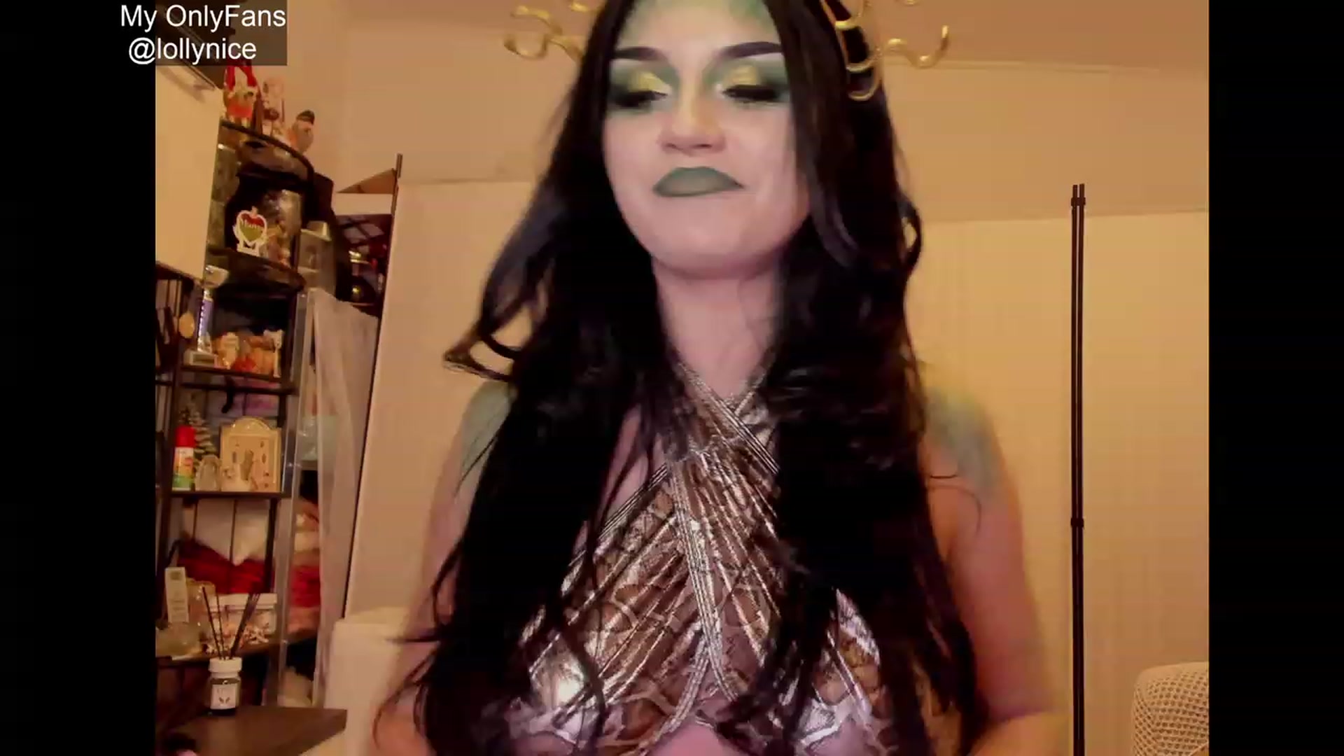 Gallery image thumbnail from sweet__girl__'s myfreecams stream on, 10/10/2023, 20:13 image 19 of 20