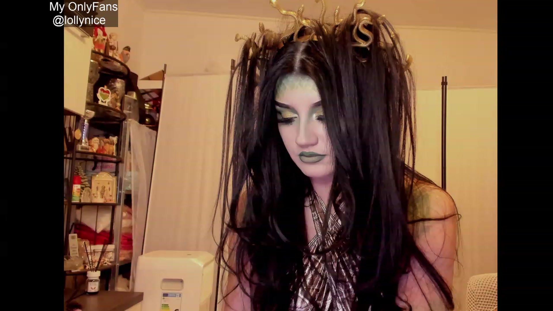 Gallery image thumbnail from sweet__girl__'s myfreecams stream on, 10/10/2023, 20:13 image 2 of 20